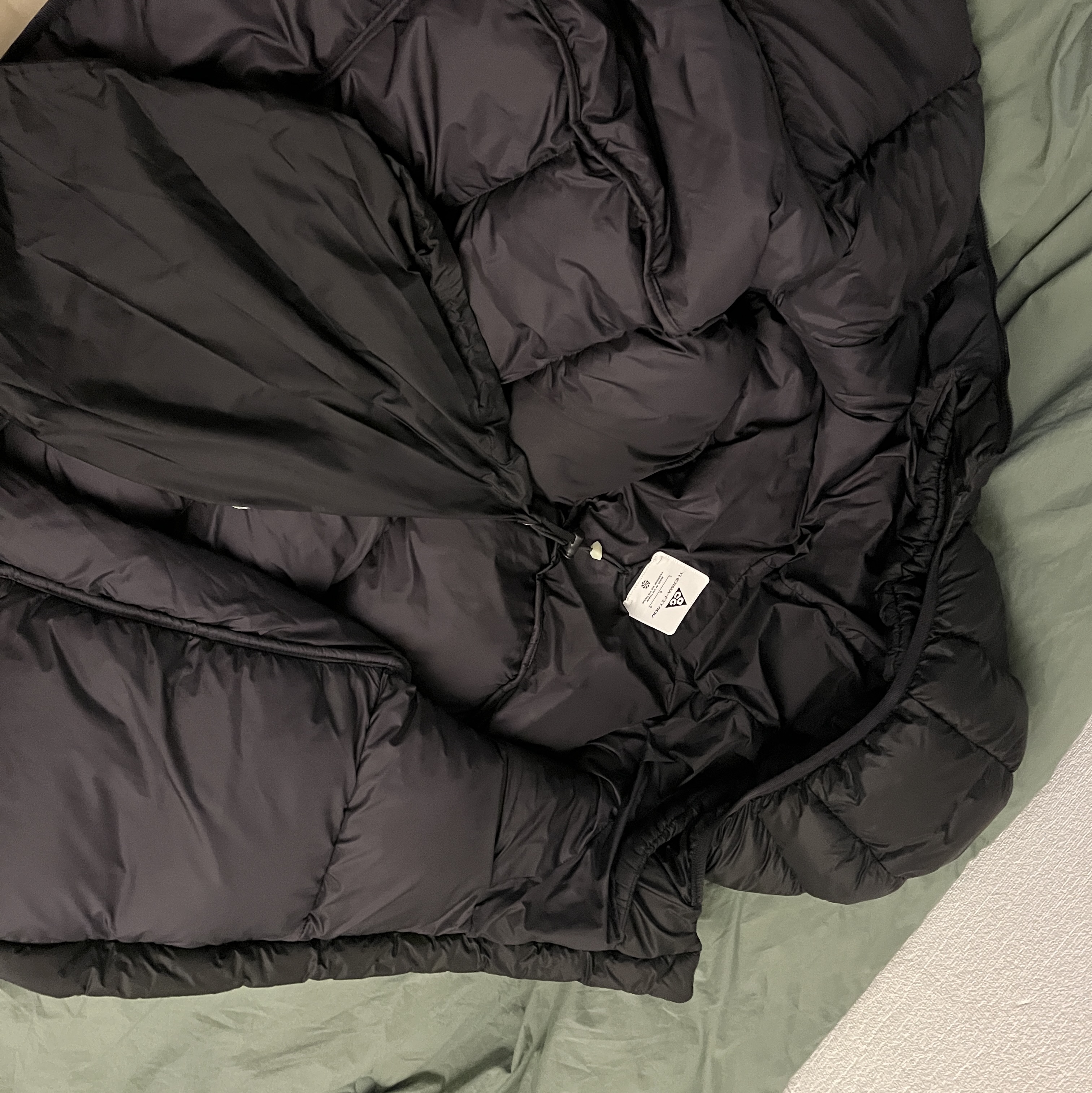 Nike ACG Therma-Fit ADV Lunar Lake Puffer Jacket Black - Asia 착용 스타일