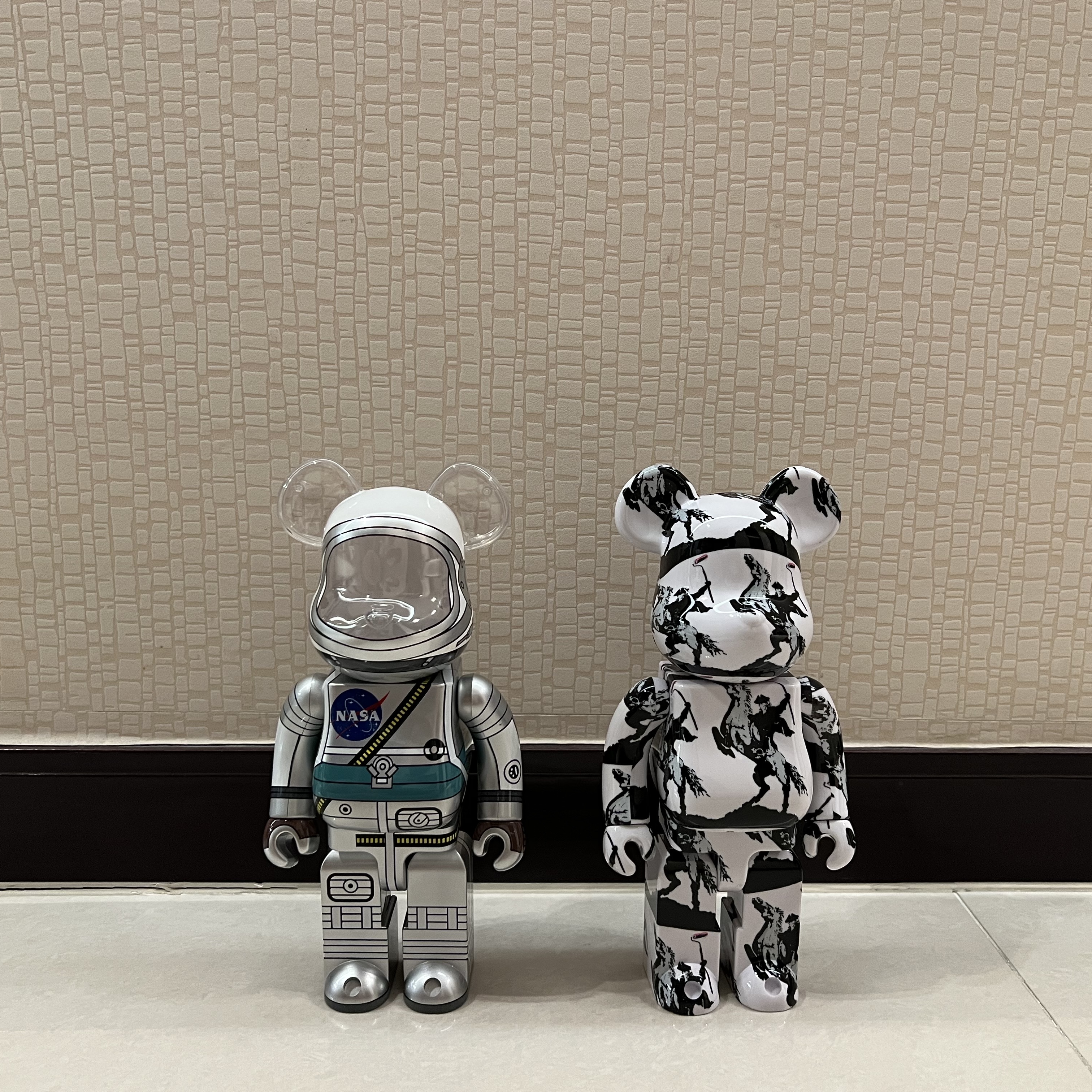 Bearbrick Project Mercury Astronaut 100% & 400% Set 착용 스타일 - 5