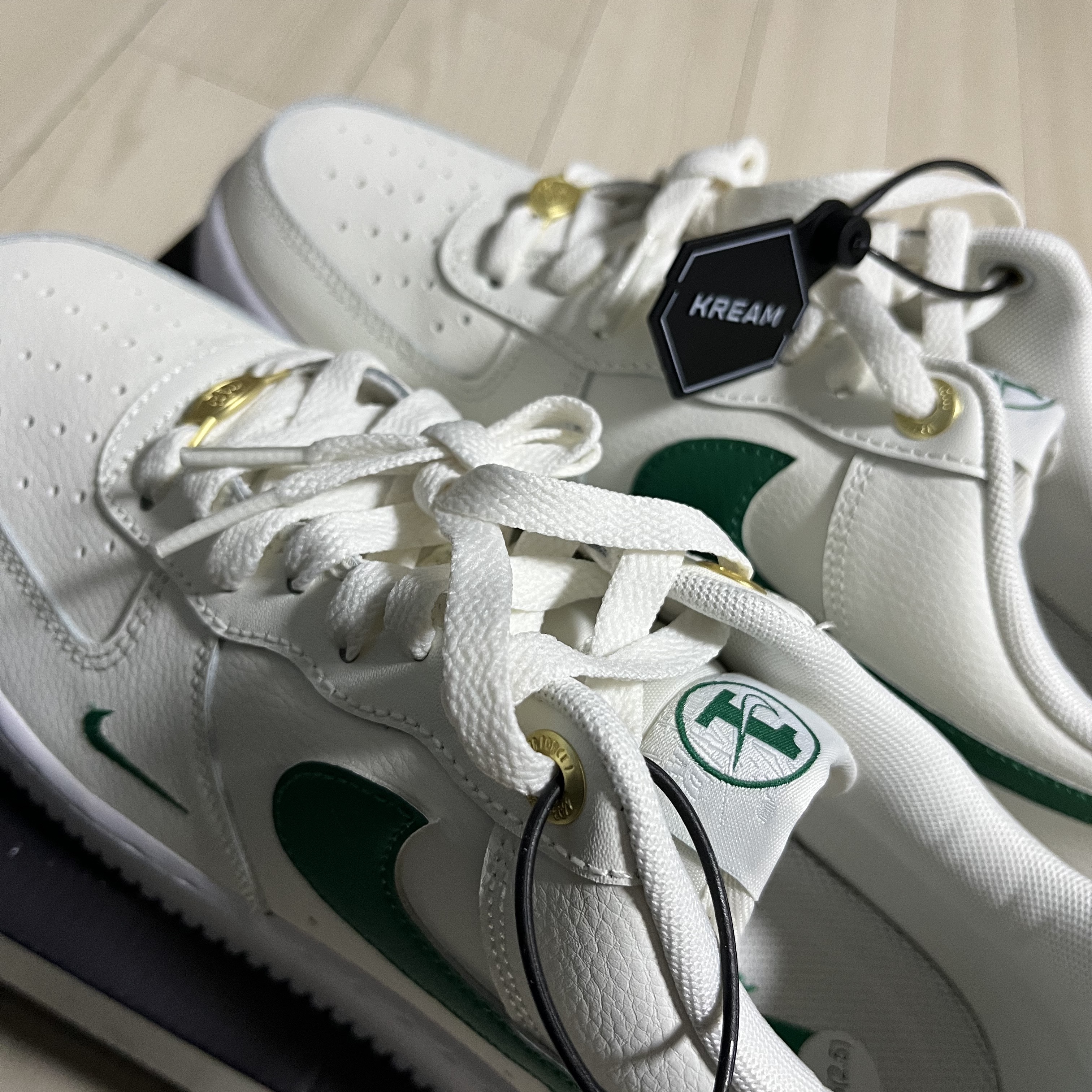 Nike Air Force 1 '07 LV8 40th Anniversary Join Forces Sail Malachite 착용 스타일