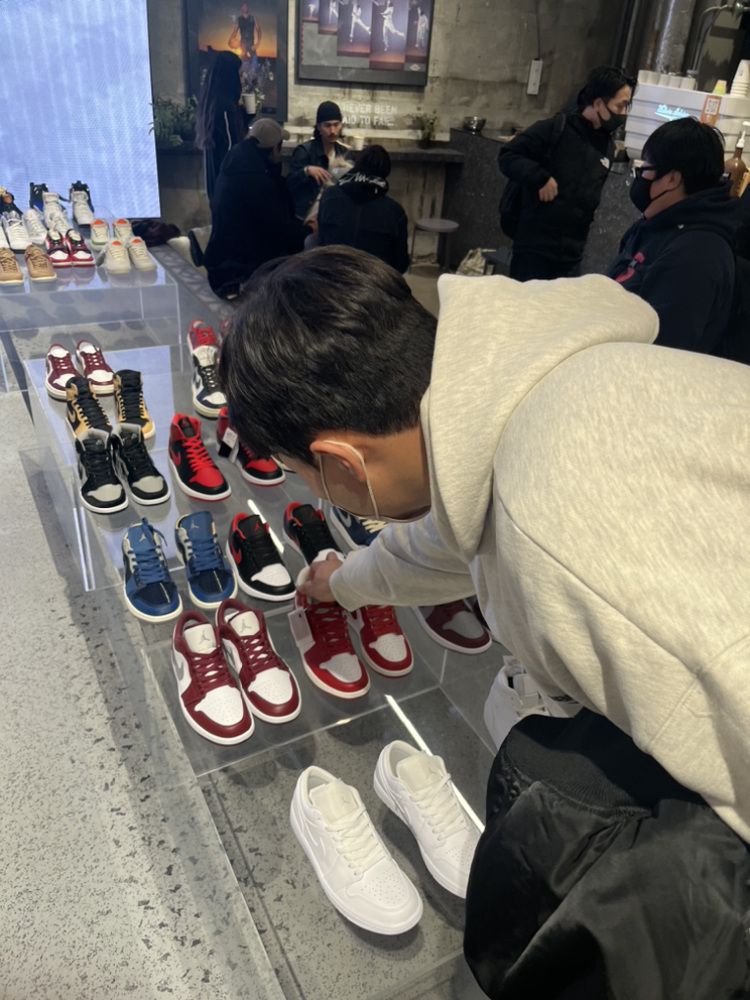 KREAM 프로필 이미지