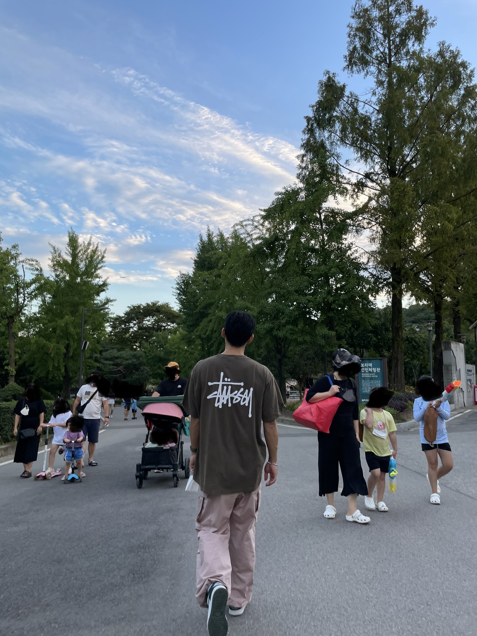 Stussy Basic Stussy Pigment Dyed T-Shirt Coffee 2022 착용 스타일