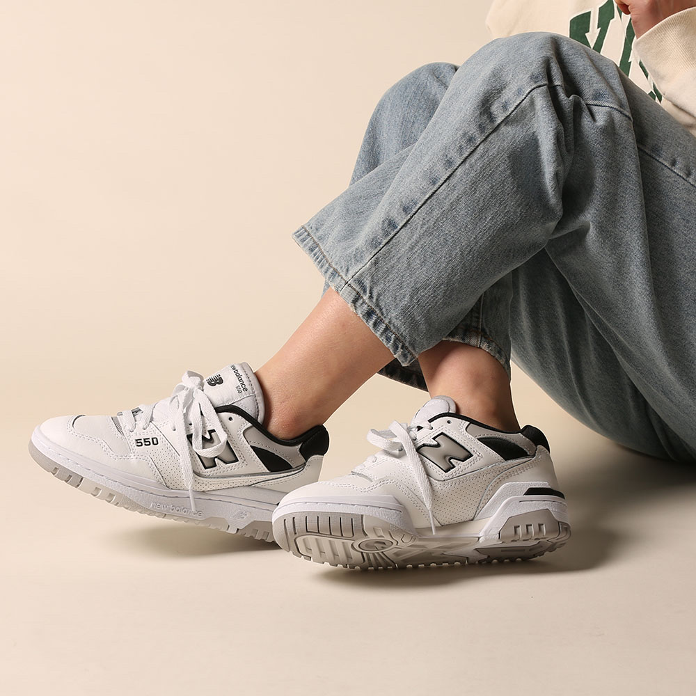 New Balance 550 White Grey - D Standard 착용 스타일