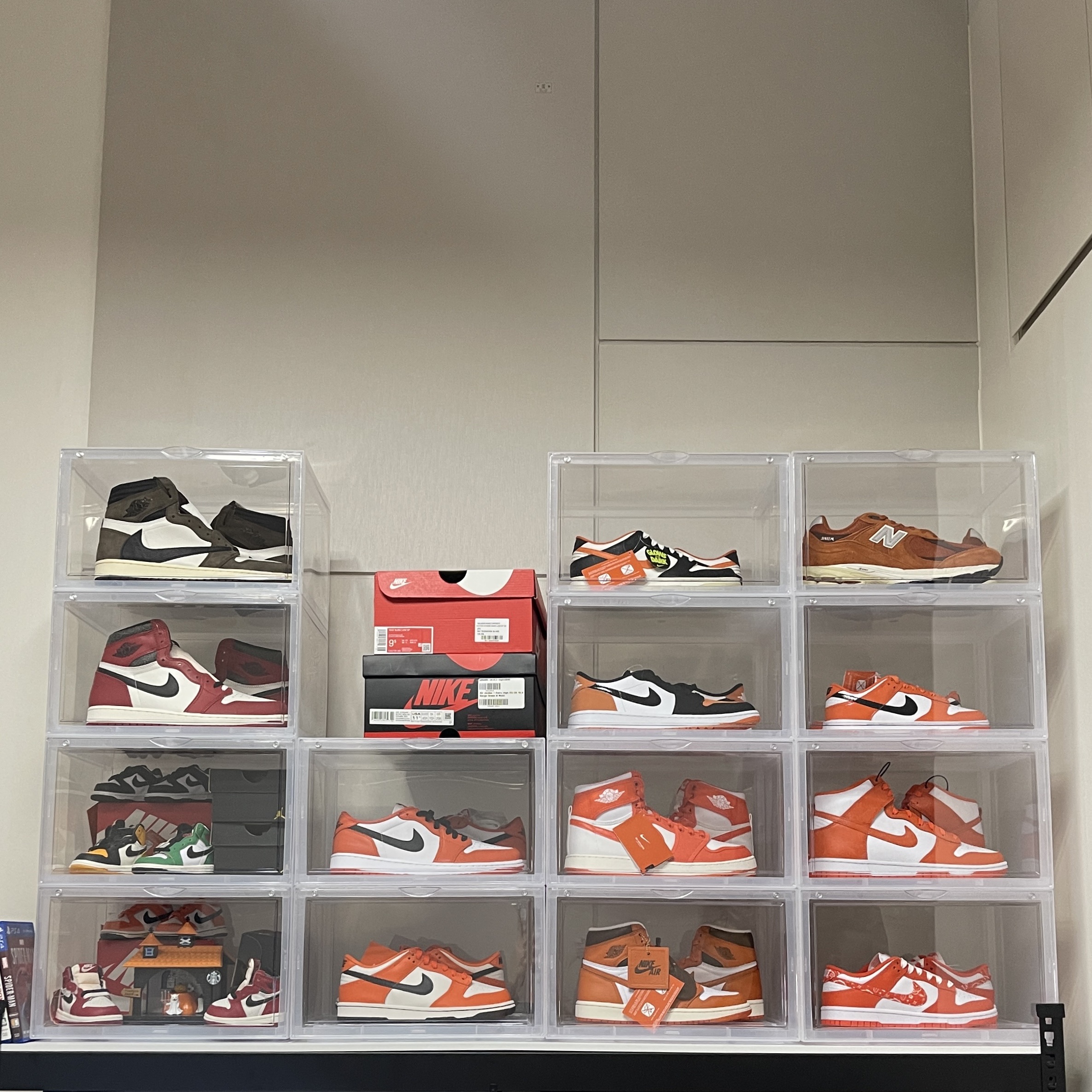 Jordan 1 x Travis Scott Retro High OG SP Mocha, Jordan 1 Retro High OG Chicago 2022 착용 스타일