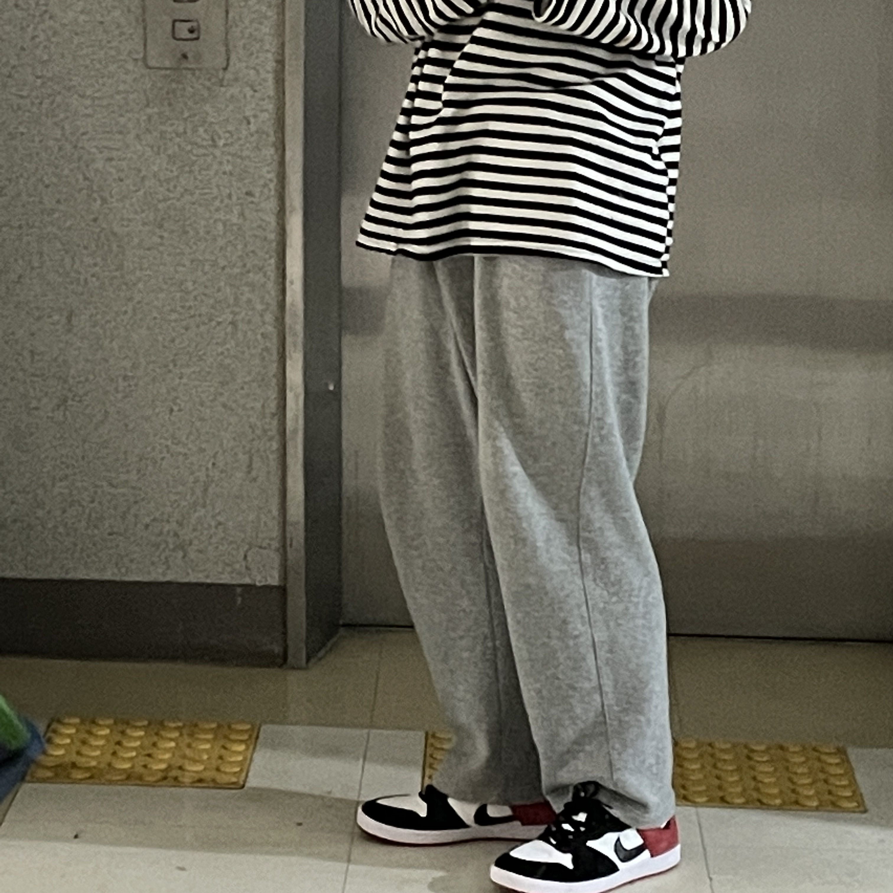 Nike SB Alleyoop University Red 착용 스타일