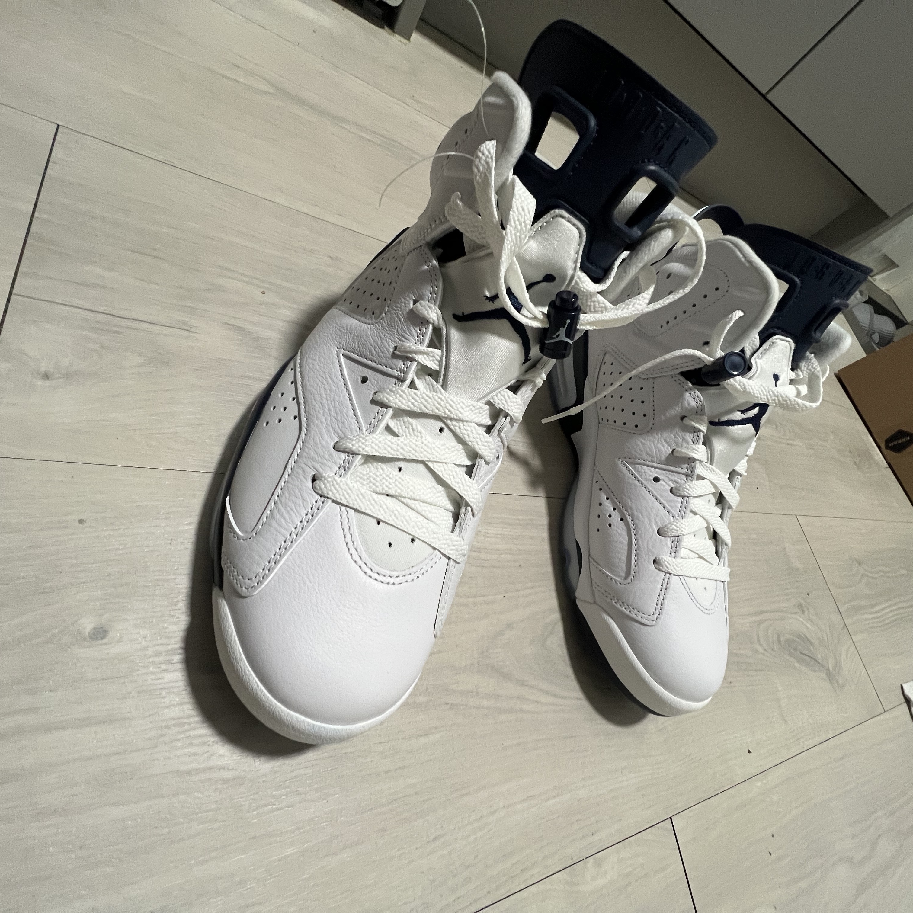 Jordan 6 Retro Midnight Navy 착용 스타일 - 3