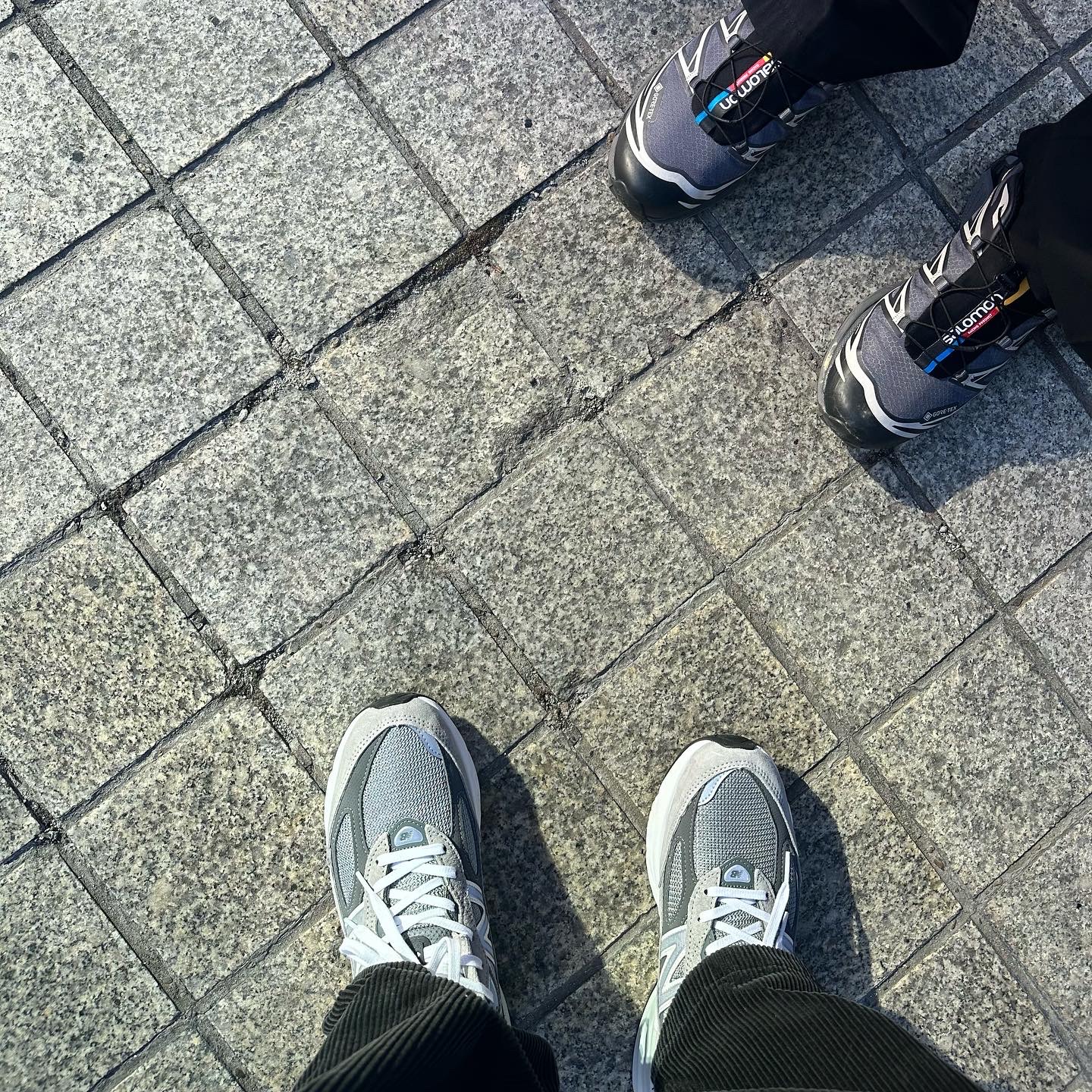 The North Face 1996 Retro Nuptse Jacket Dark Oak, New Balance 990v6 Made in USA Grey - D Standard 착용 스타일 - 2