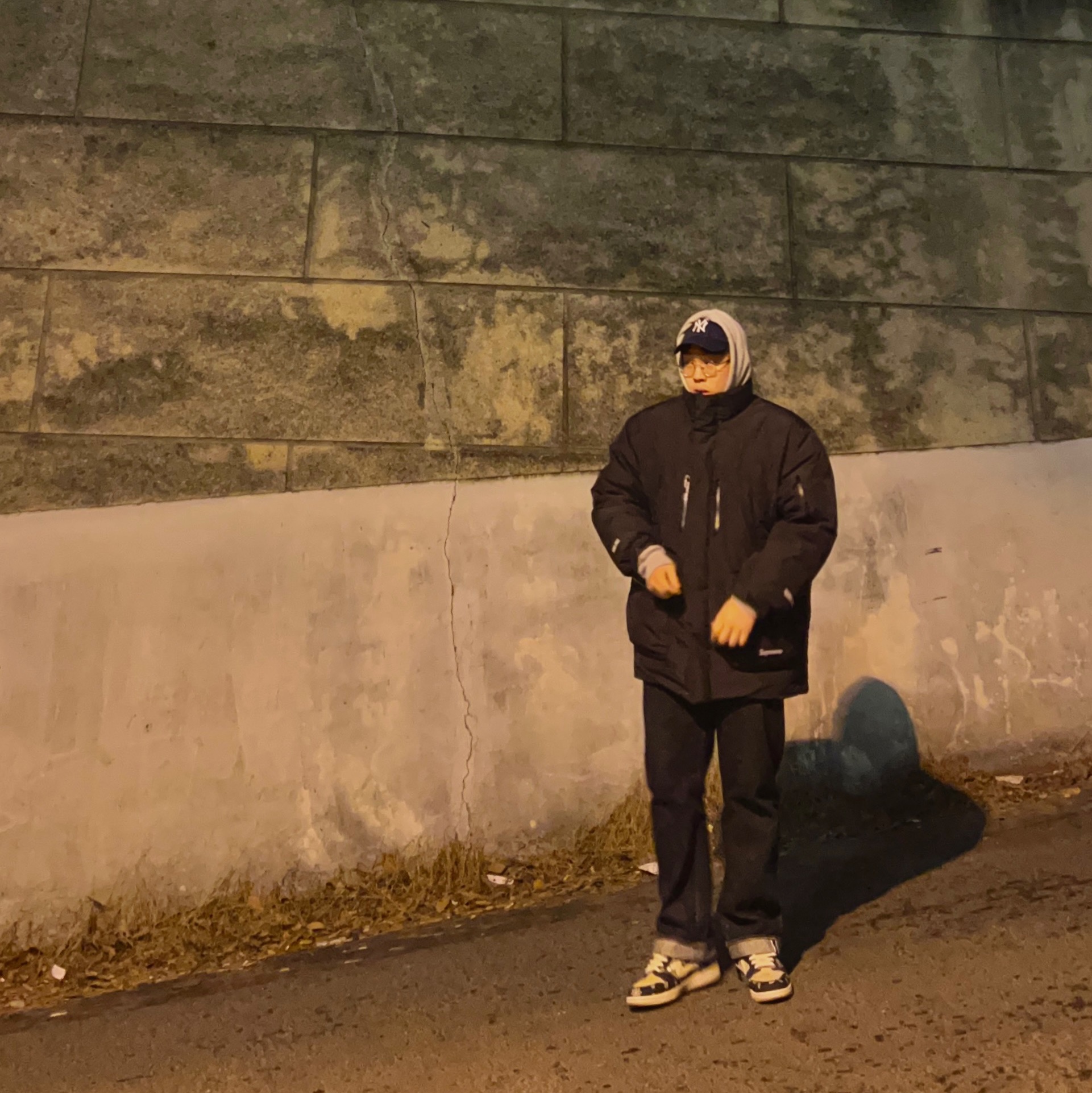 Supreme Gore-Tex 700-Fill Down Parka Black - 22FW, Nike x Travis Scott SB Dunk Low 착용 스타일 - 1
