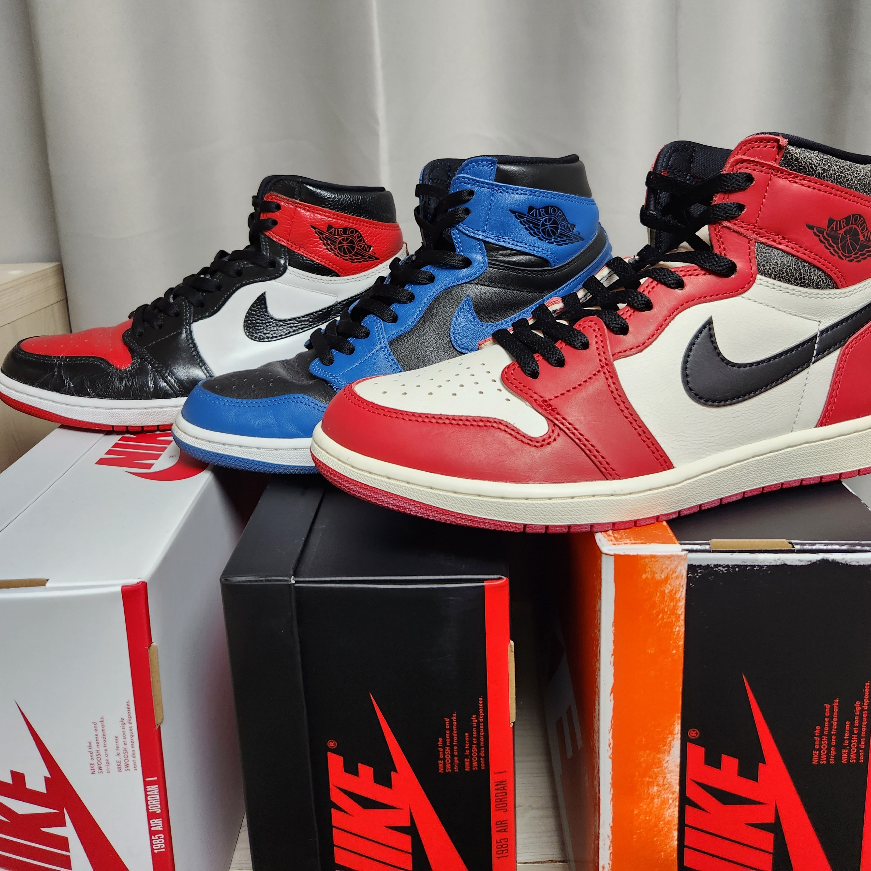 Jordan 1 Retro High OG Dark Marina Blue, Jordan 1 Retro High OG Chicago 2022 착용 스타일