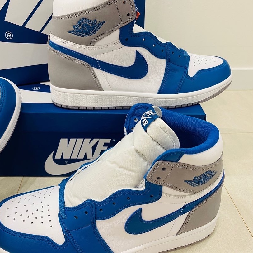 Jordan 1 Retro High OG True Blue 착용 스타일 - 2
