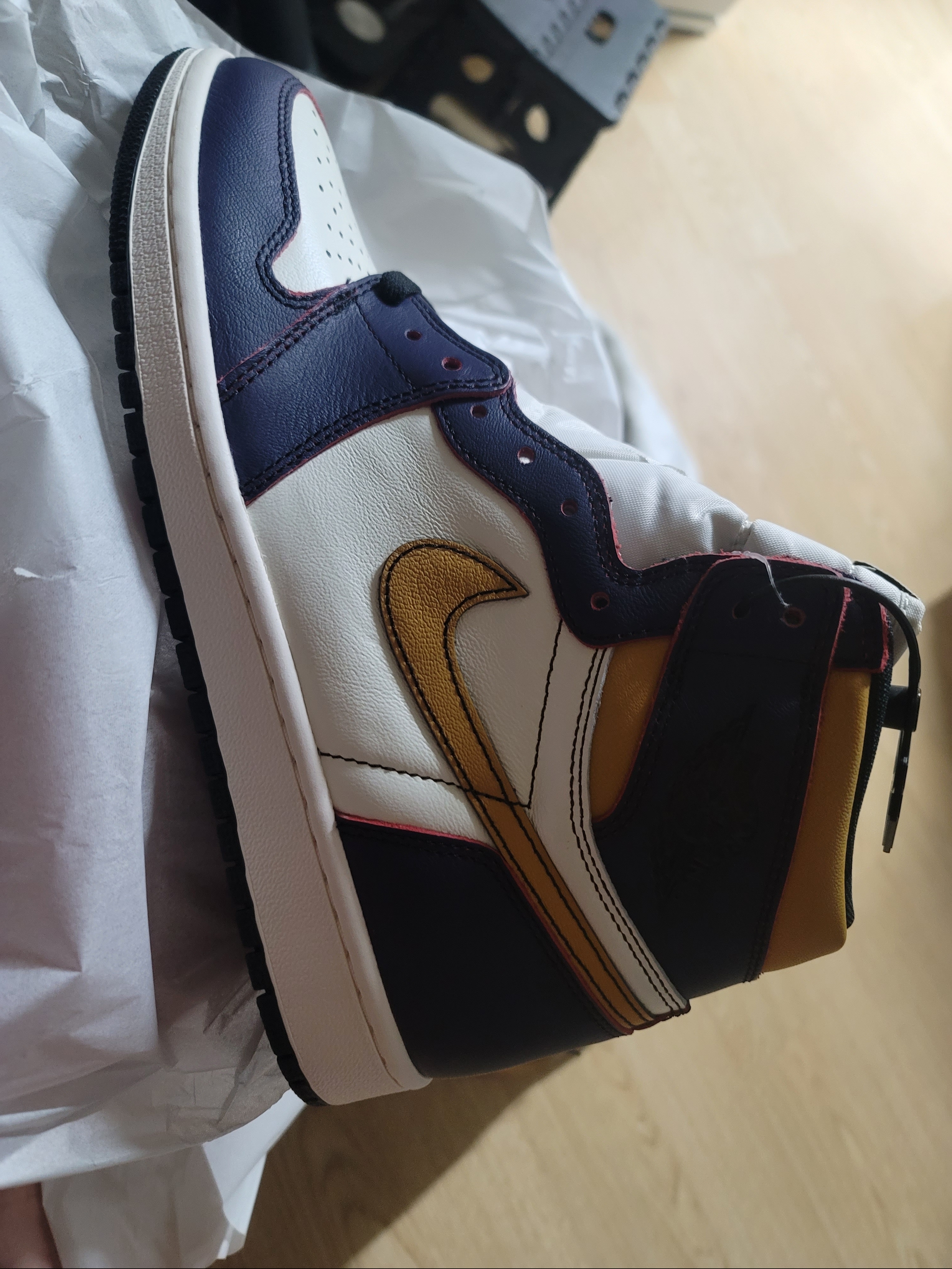Jordan 1 Retro High OG Defiant SB LA to Chicago 착용 스타일