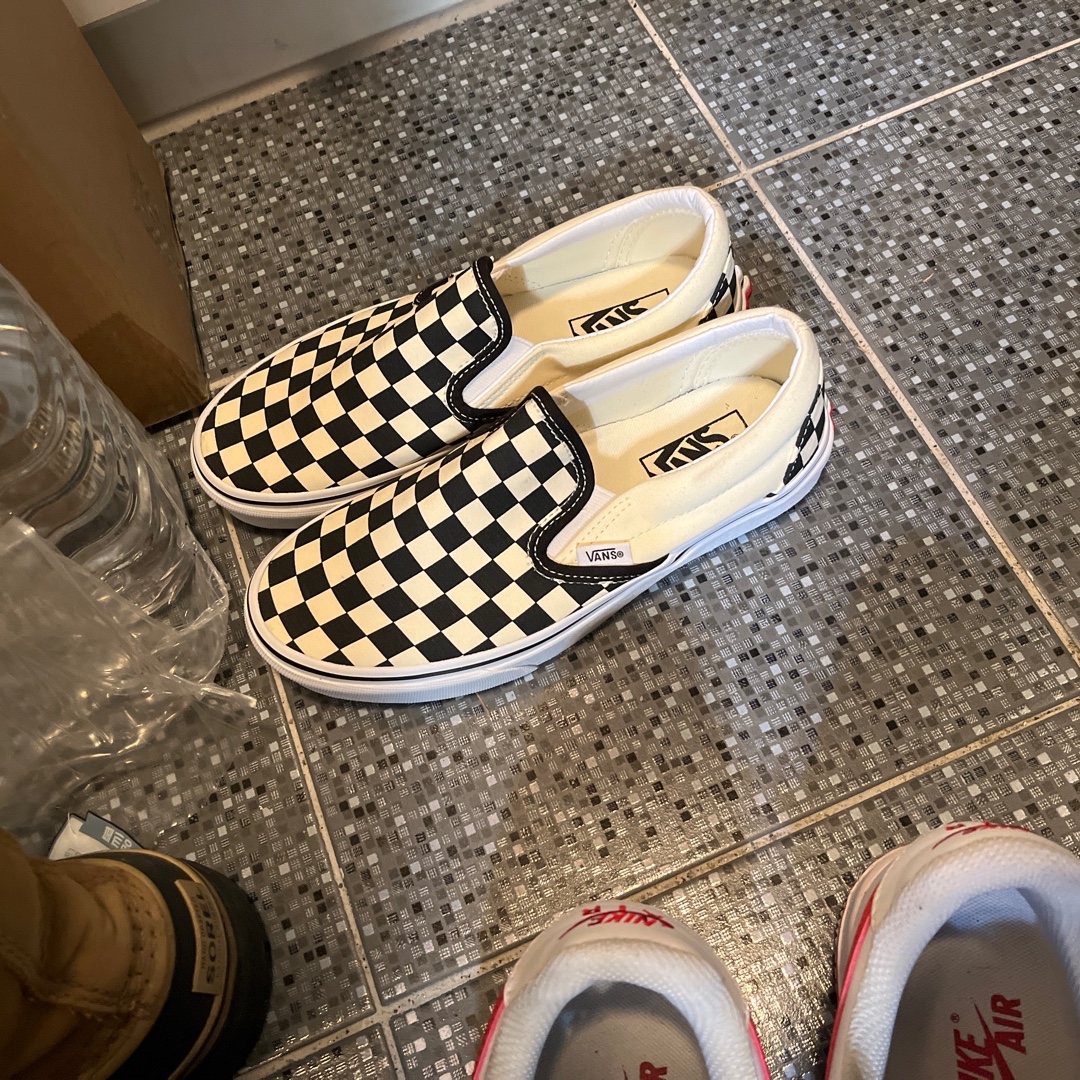 Vans Slip-On Checkerboard 착용 스타일