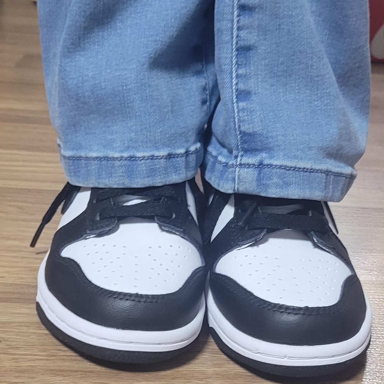 (GS) Nike Dunk Low Black 착용 스타일