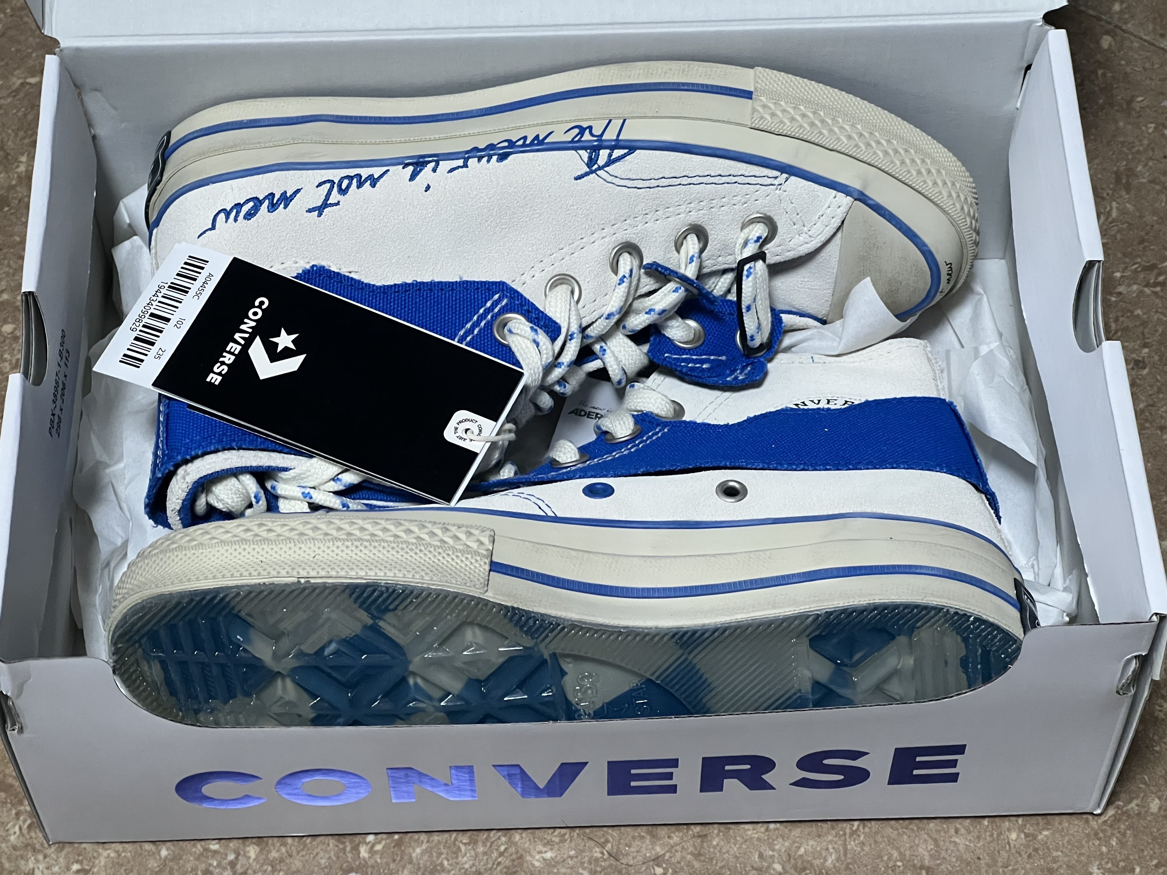 Converse x Ader Error Chuck 70 High White 착용 스타일 - 2