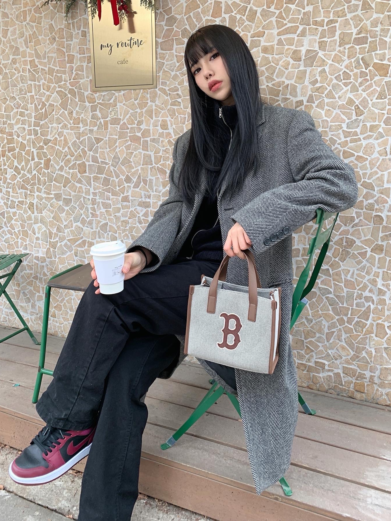 (W) Jordan 1 Low SE Dark Beetroot 착용 스타일