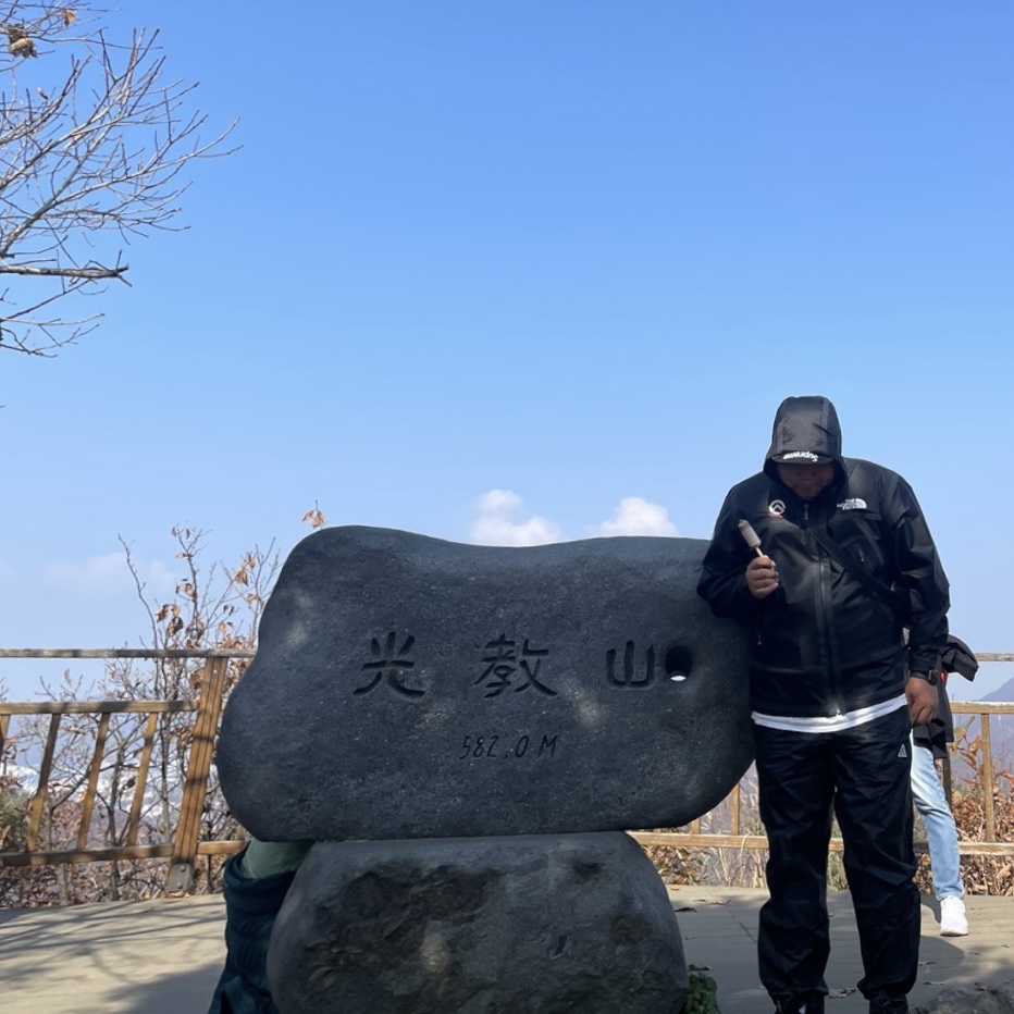 Supreme x The North Face Summit Series Outer Tape Seam Jacket Black - 21SS 착용 스타일