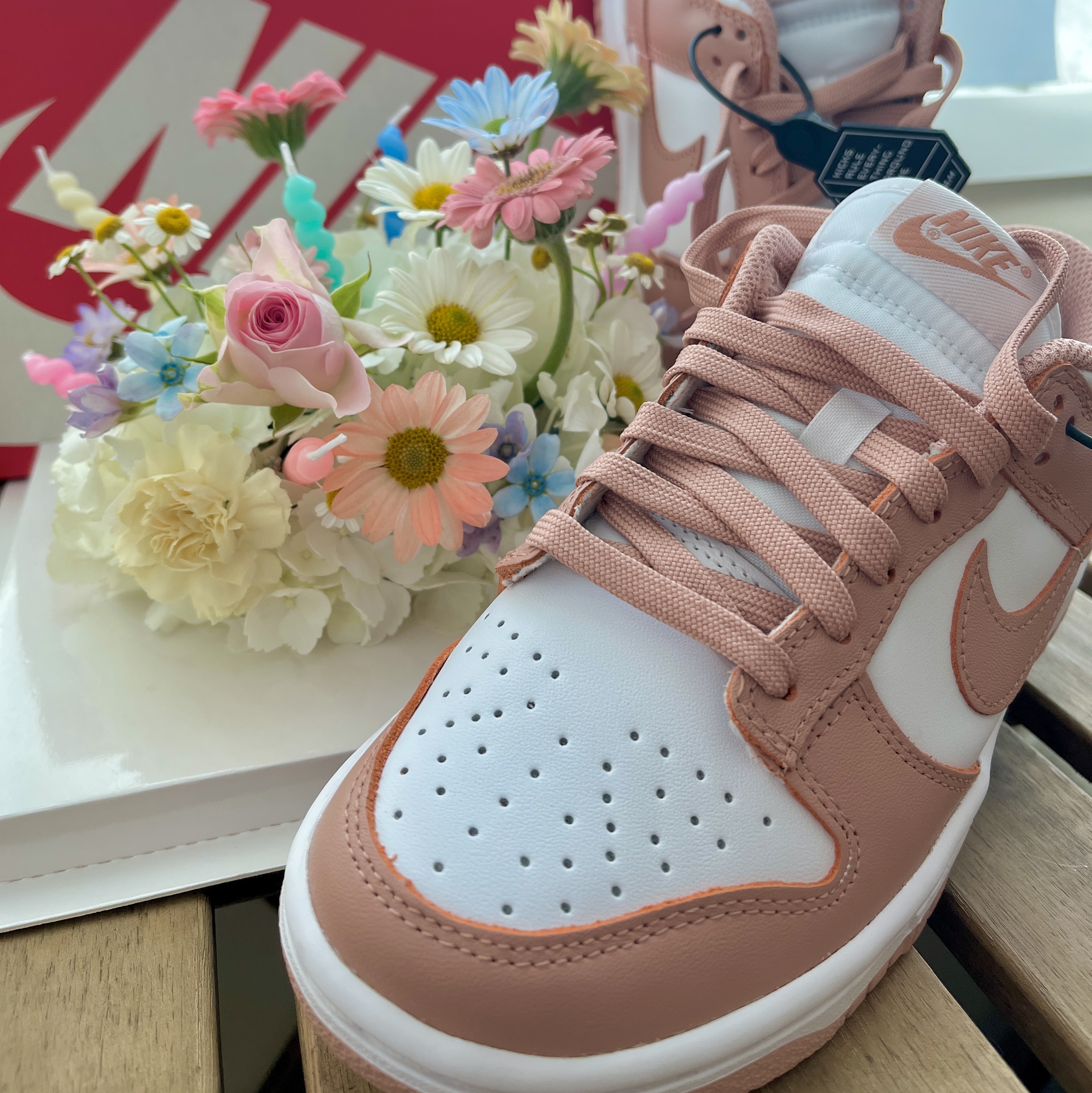 (W) Nike Dunk Low Rose Whisper 착용 스타일 - 2