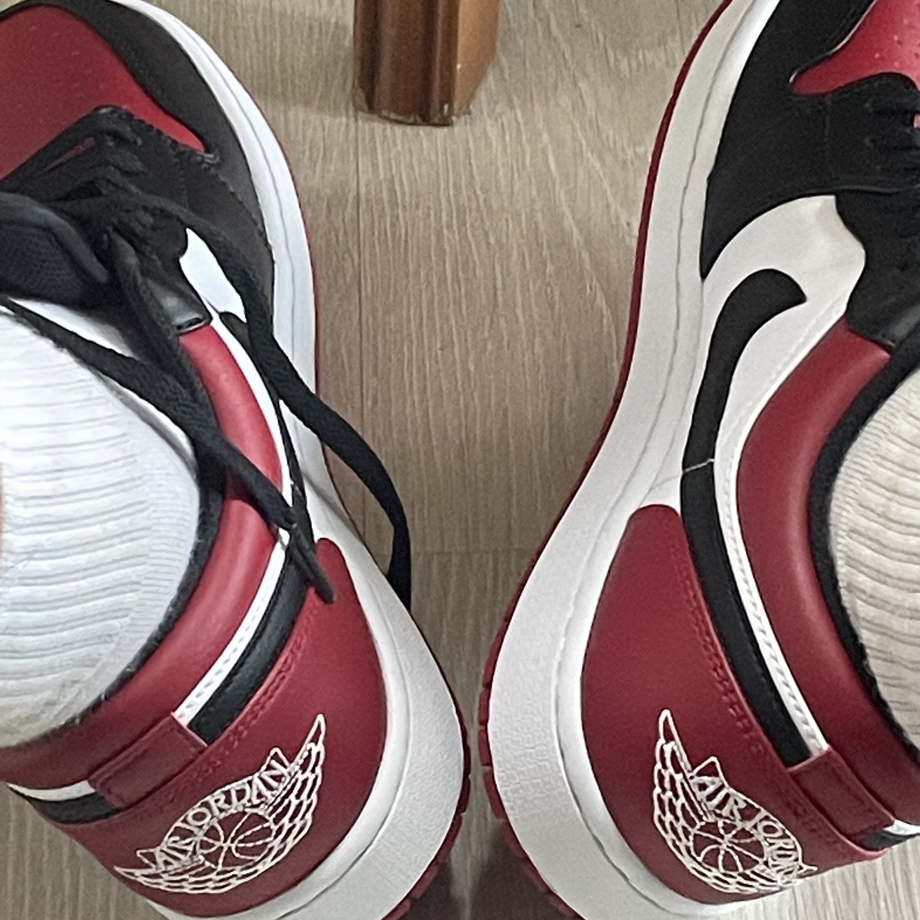 Jordan 1 Low Bred Toe 착용 스타일