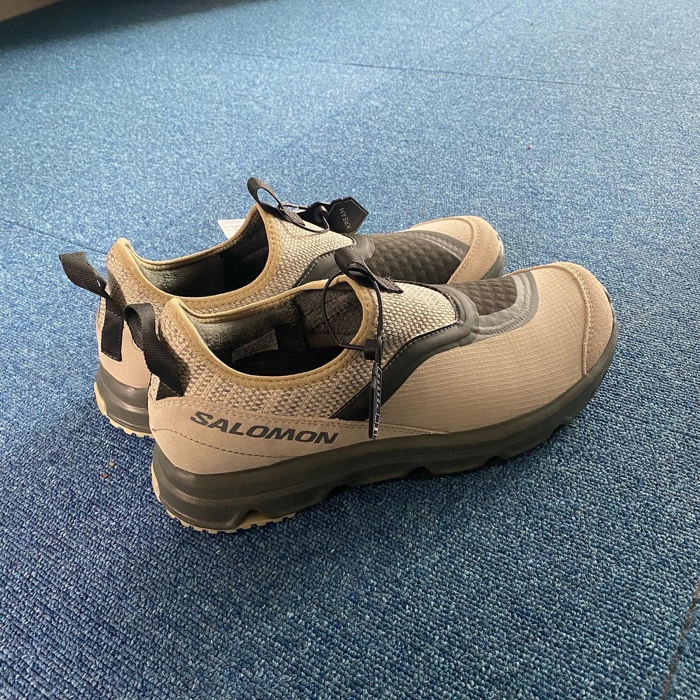 Salomon RX Snug Moss Gray 착용 스타일 - 2