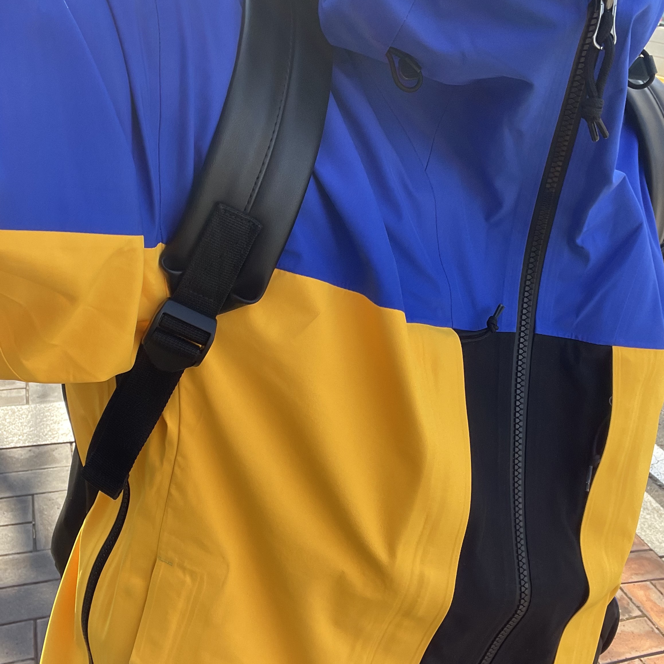 Nike ACG Gore-Tex Misery Ridge Jacket Hyper Royal - Asia 착용 스타일 - 3