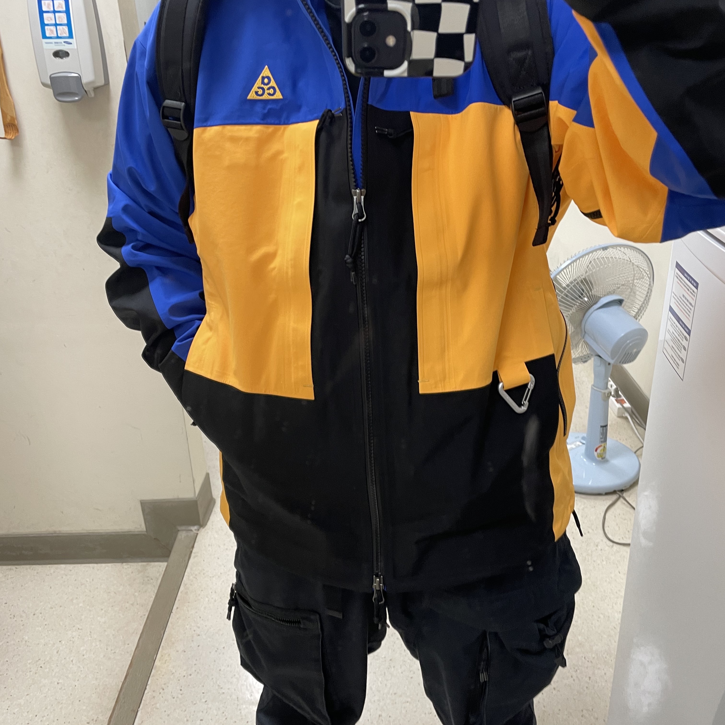 Nike ACG Gore-Tex Misery Ridge Jacket Hyper Royal - Asia 착용 스타일 - 2