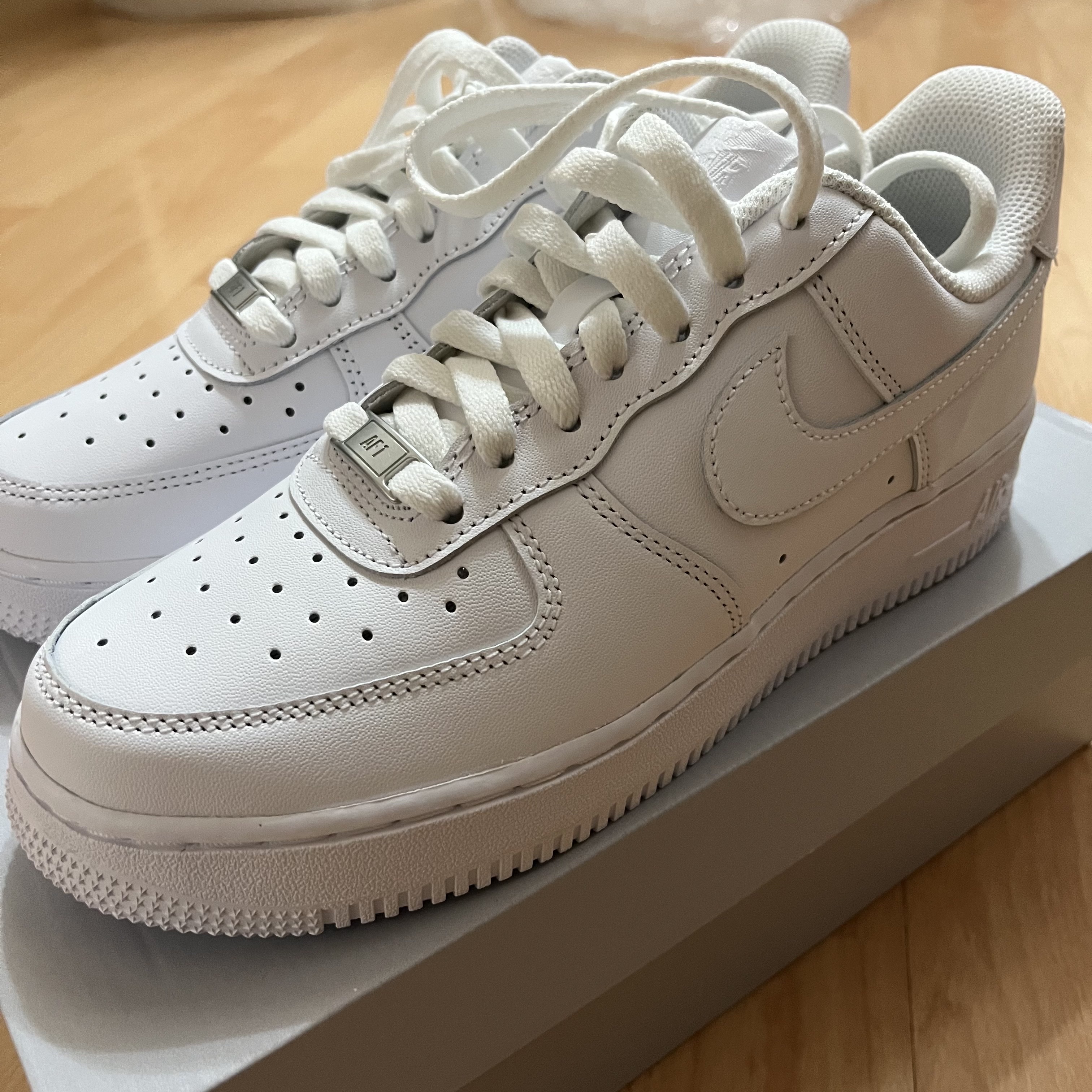 Nike Air Force 1 '07 Low White 착용 스타일