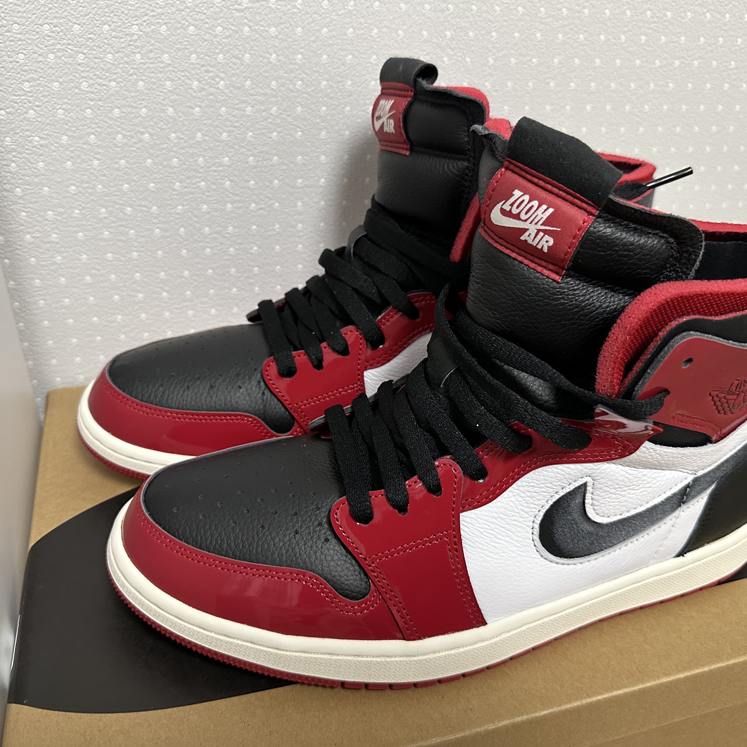 (W) Jordan 1 Zoom Air CMFT Gym Red Black 착용 스타일