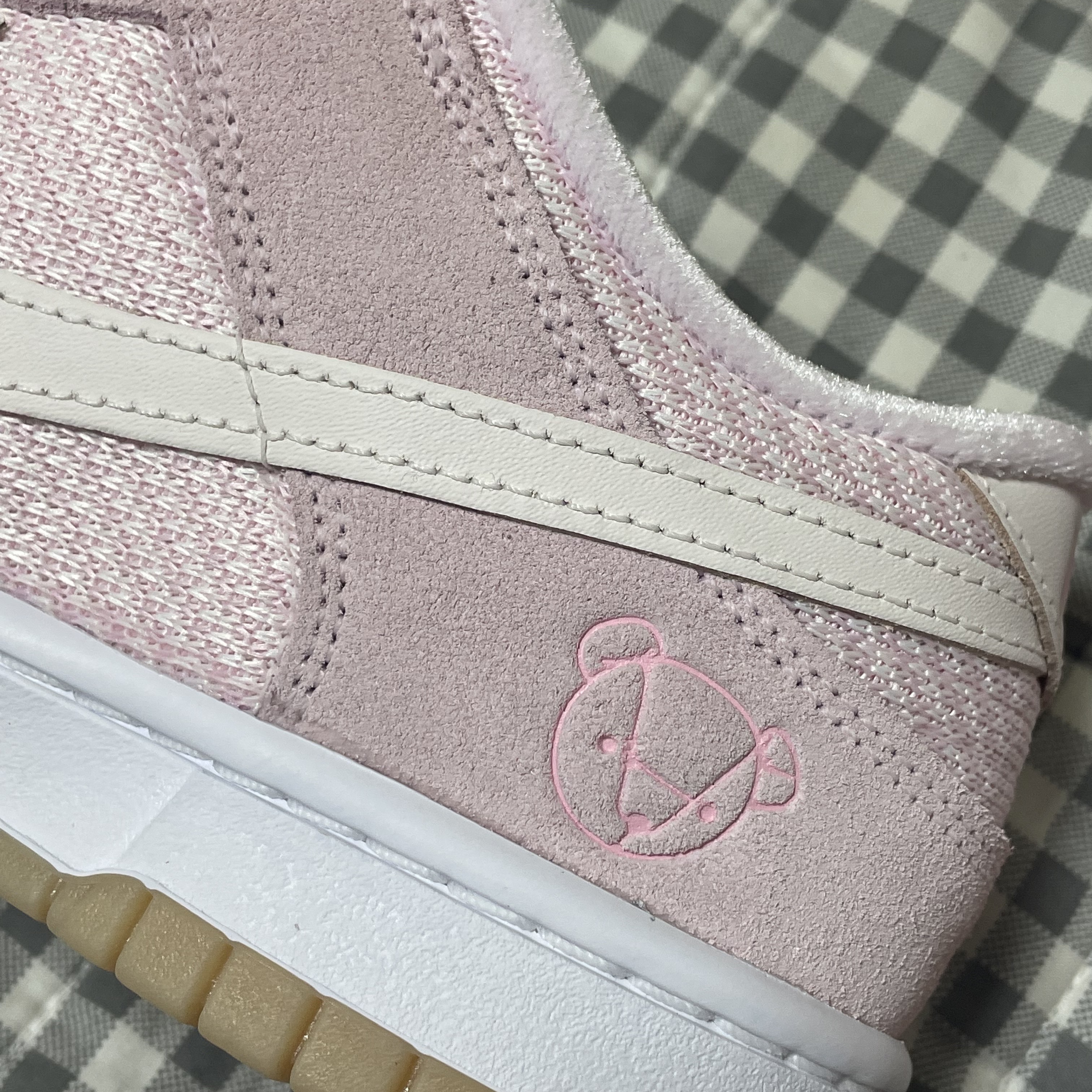 (W) Nike Dunk Low SE Light Soft Pink 착용 스타일 - 4