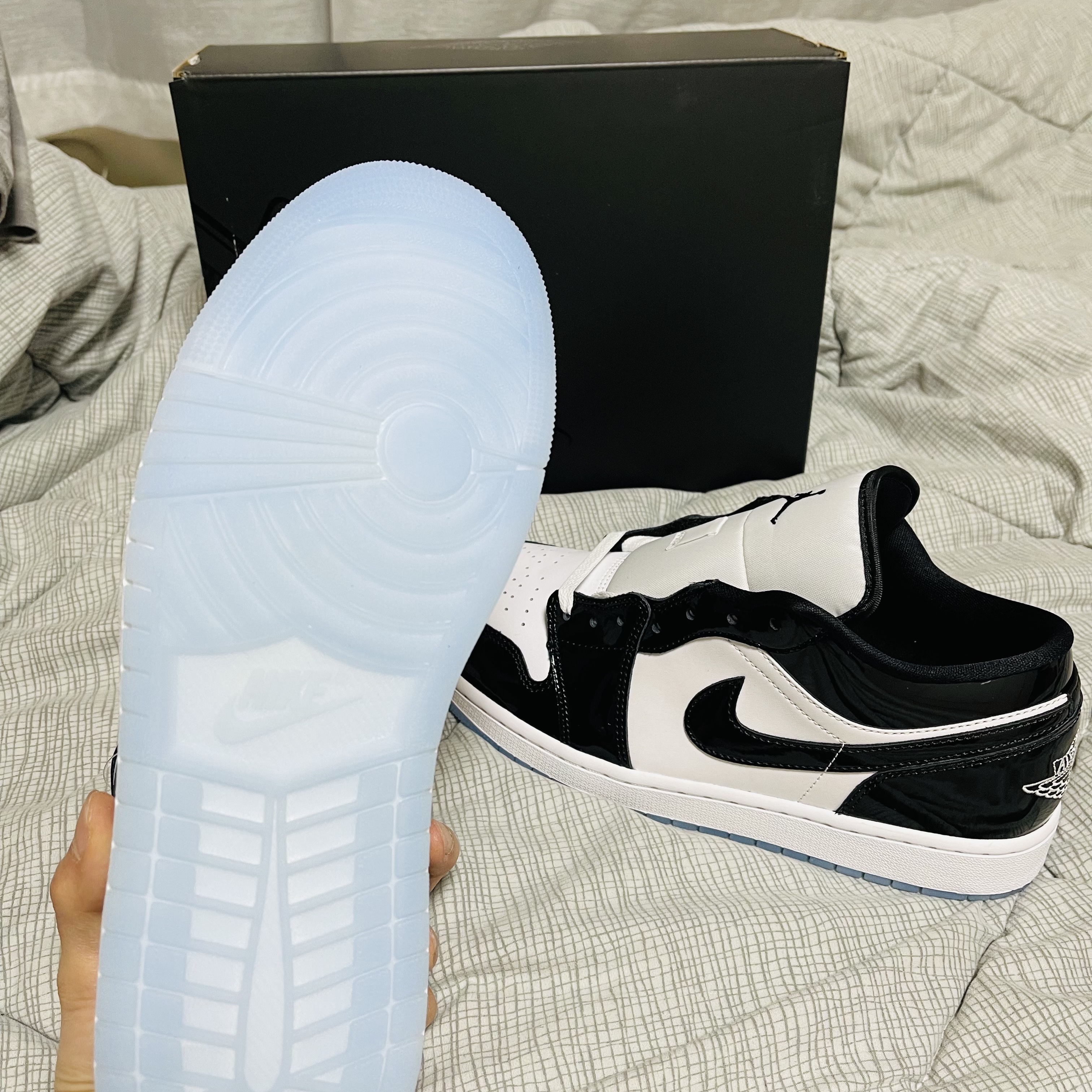 Jordan 1 Low SE Concord 착용 스타일 - 4