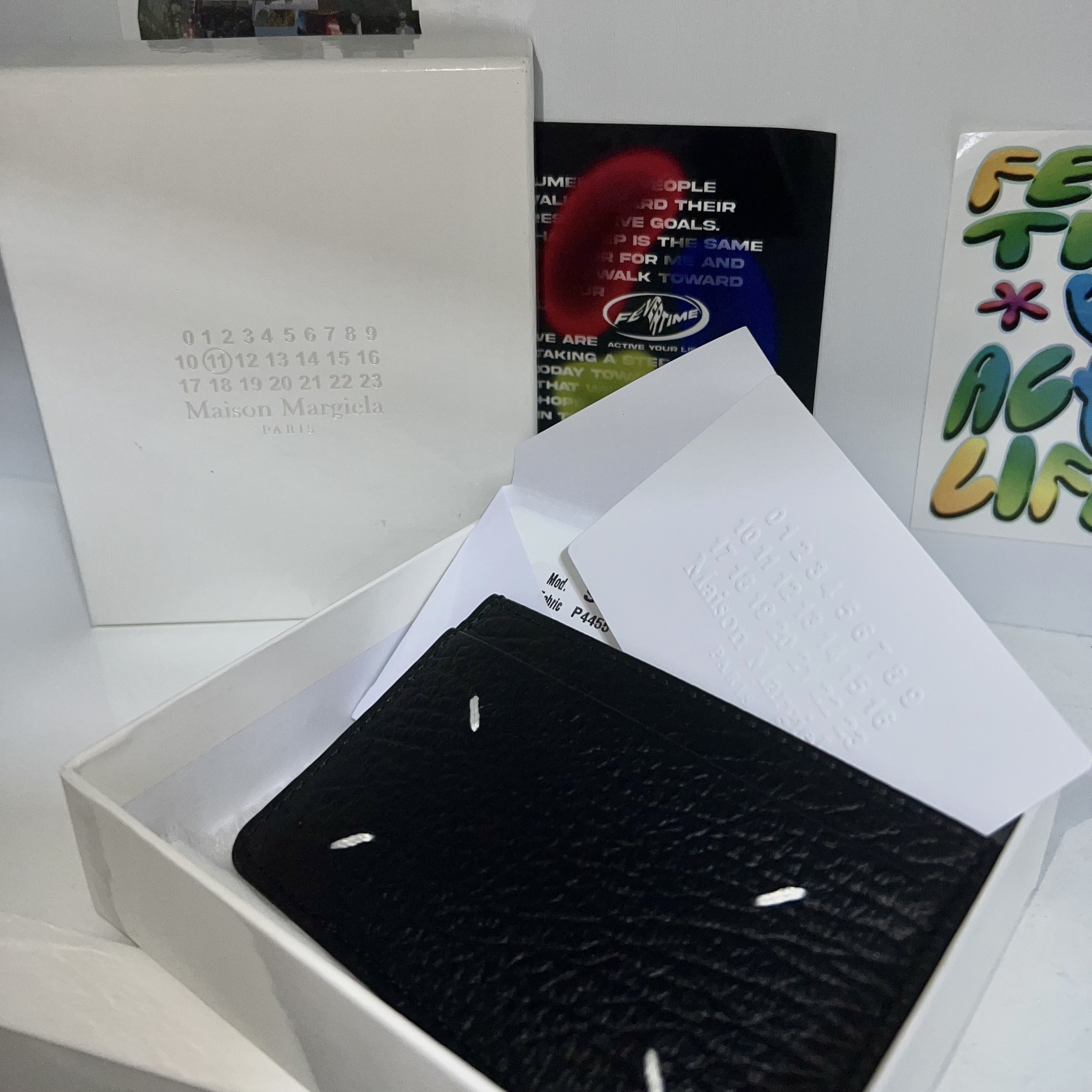 Maison Margiela Numbers Logo Bovine Leather Card Holder Black 착용 스타일