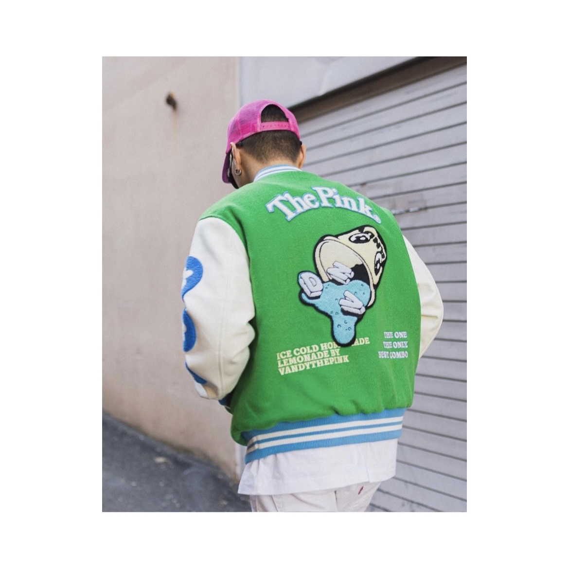 Vandy The Pink Lemonade Varsity Jacket 착용 스타일 - 1
