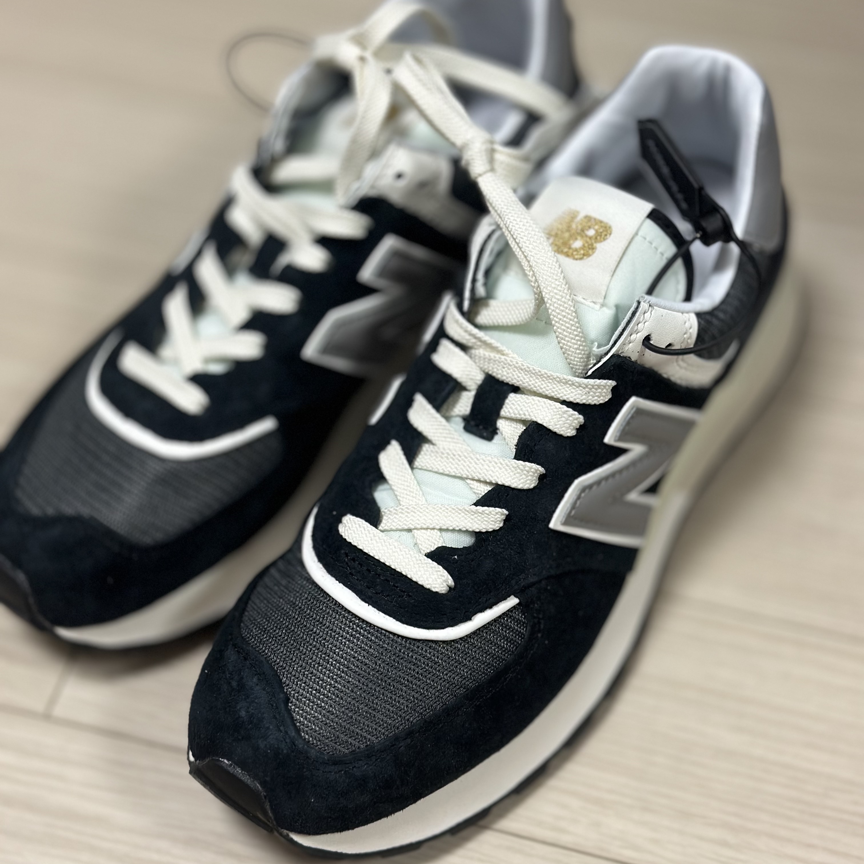 New Balance 574 Legacy Black 착용 스타일 - 2