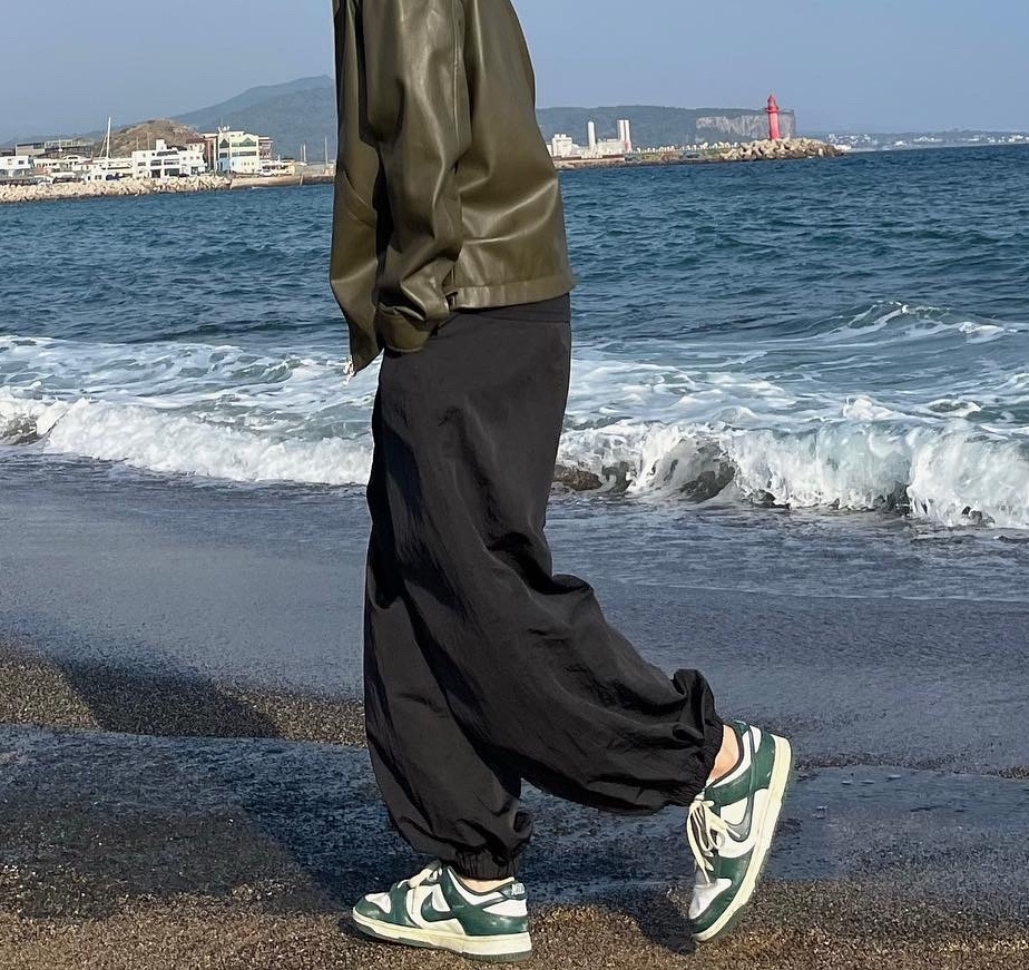Nike Dunk Low Retro Varsity Green 착용 스타일