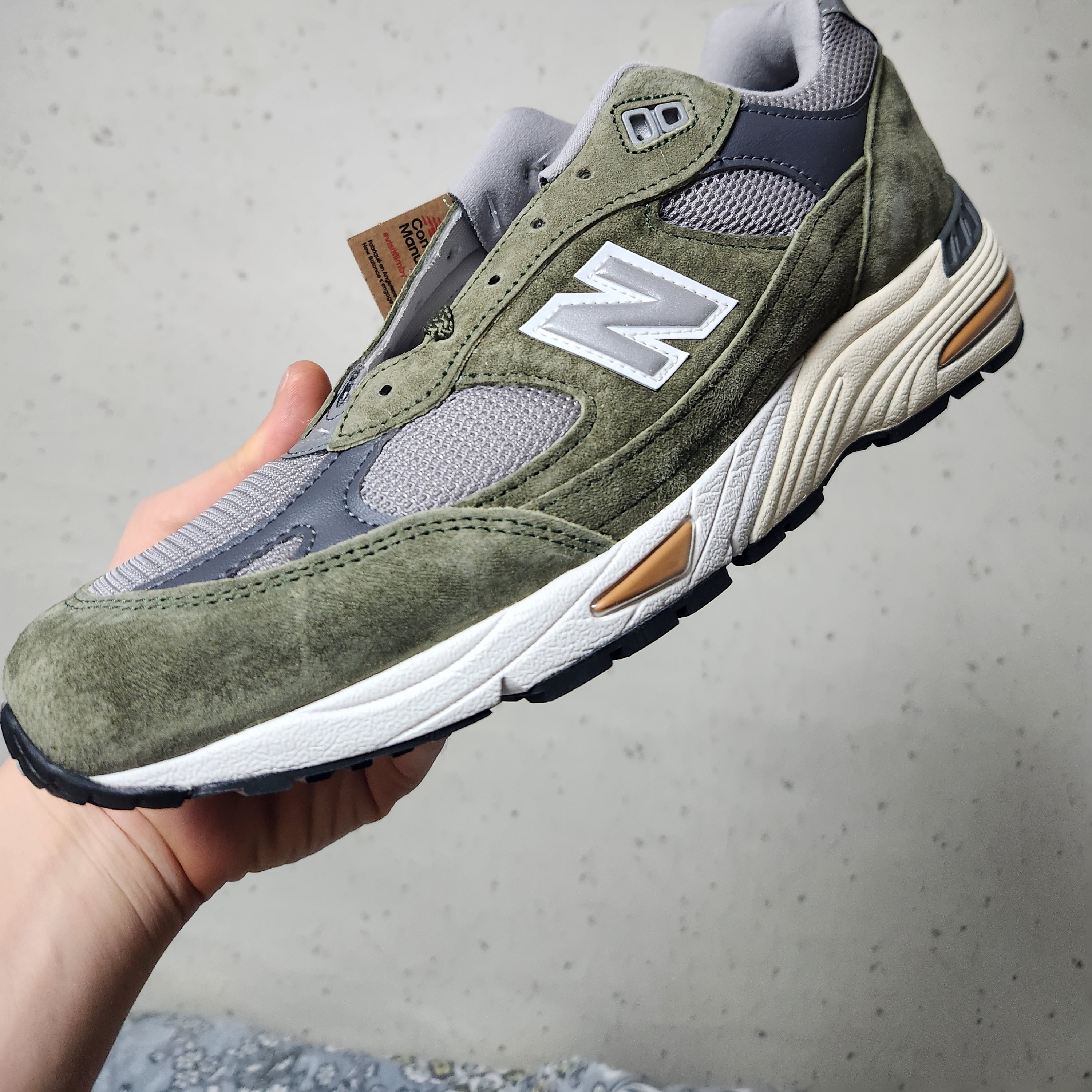 New Balance 991 Made in UK Green Grey 착용 스타일