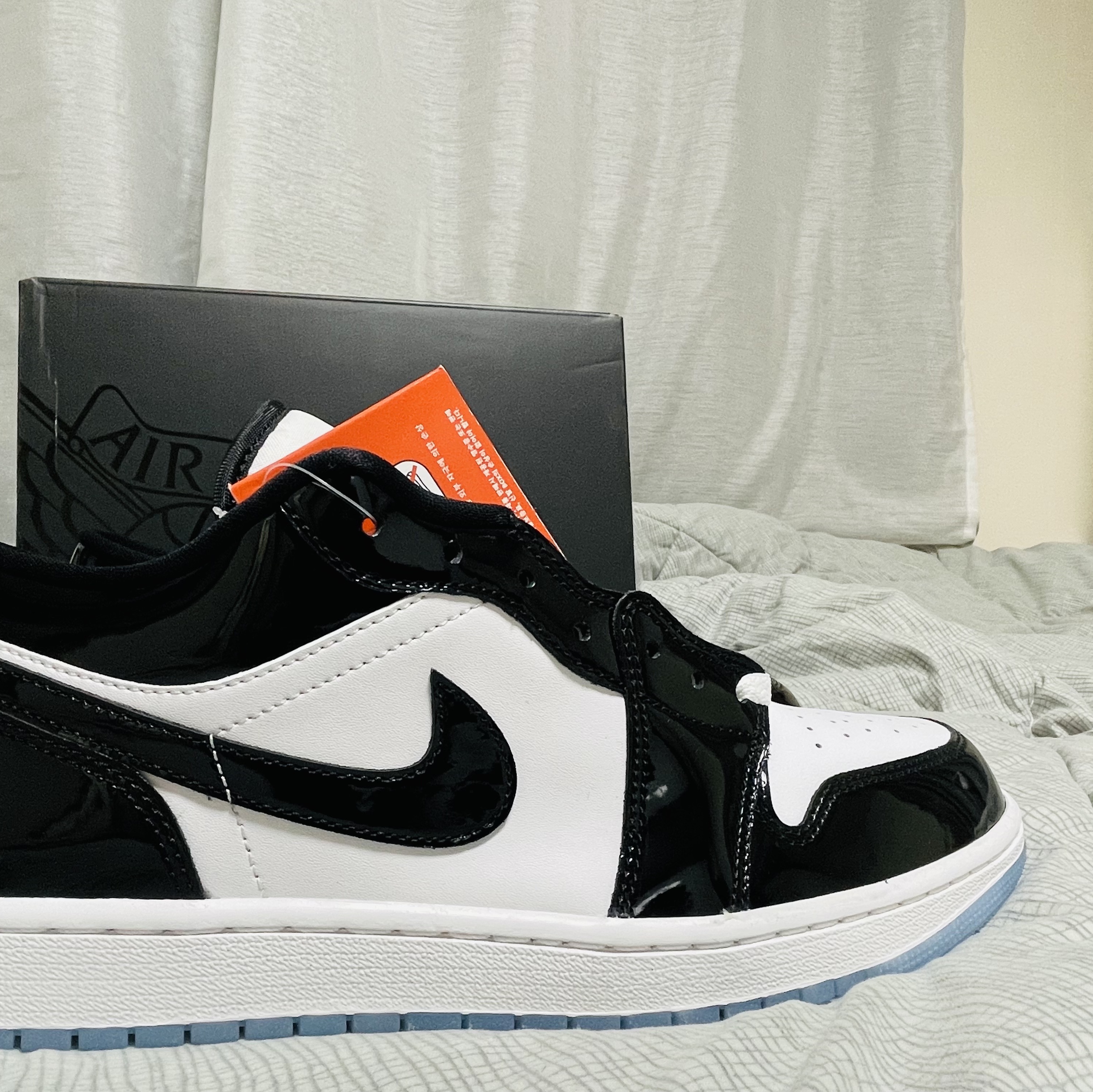 Jordan 1 Low SE Concord 착용 스타일 - 2