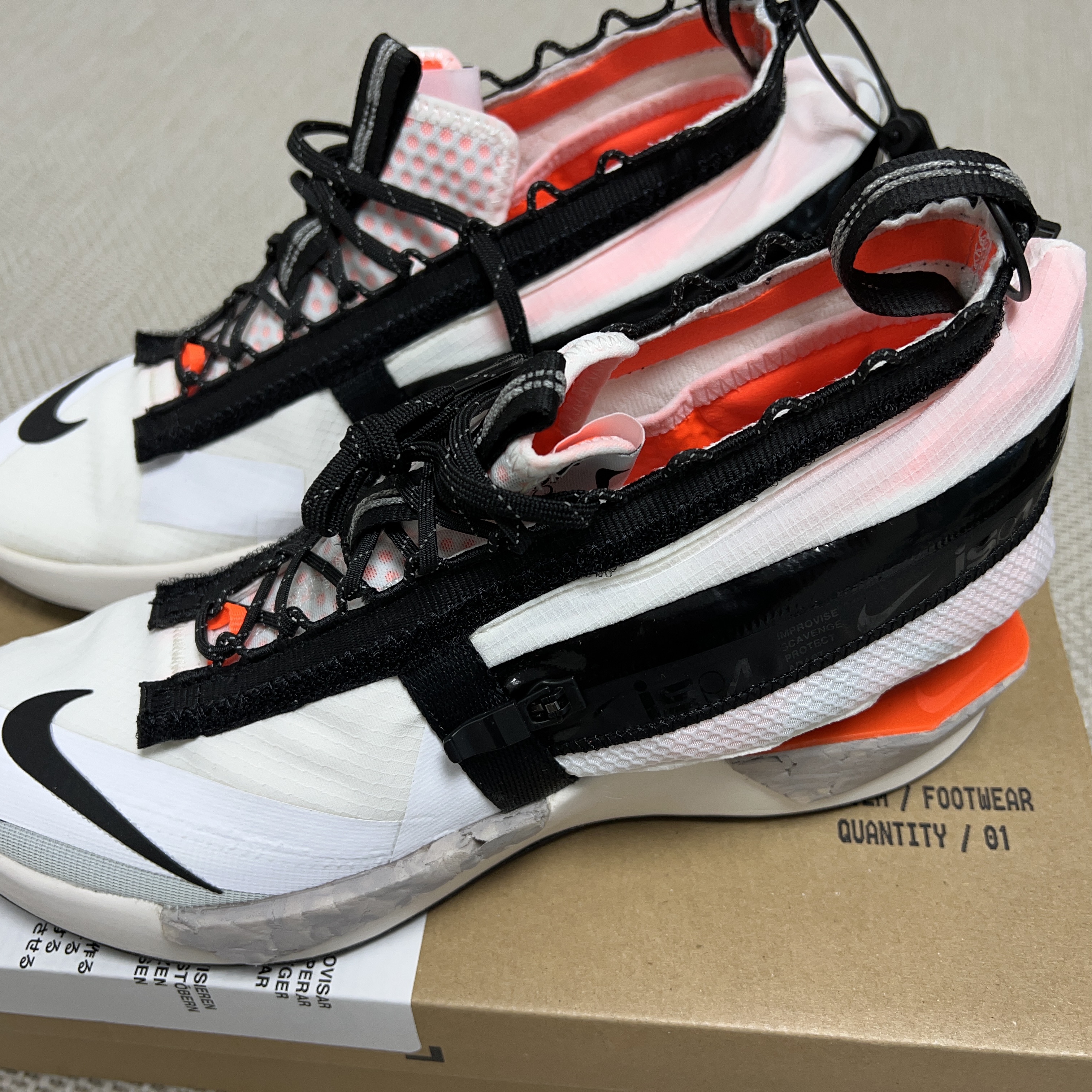 Nike Drifter Gator ISPA Hyper Crimson 착용 스타일 - 1