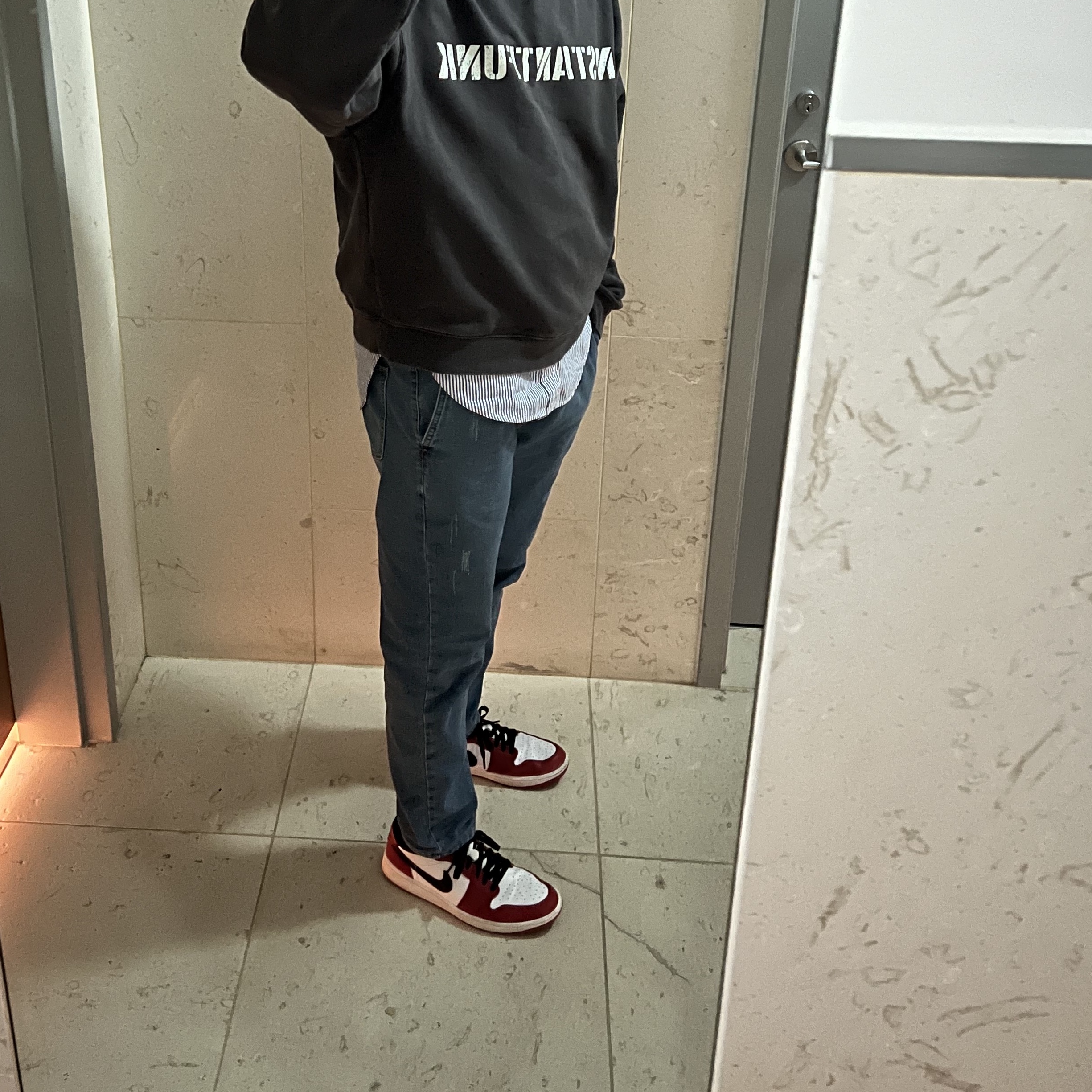 Jordan 1 Low Golf Chicago 착용 스타일