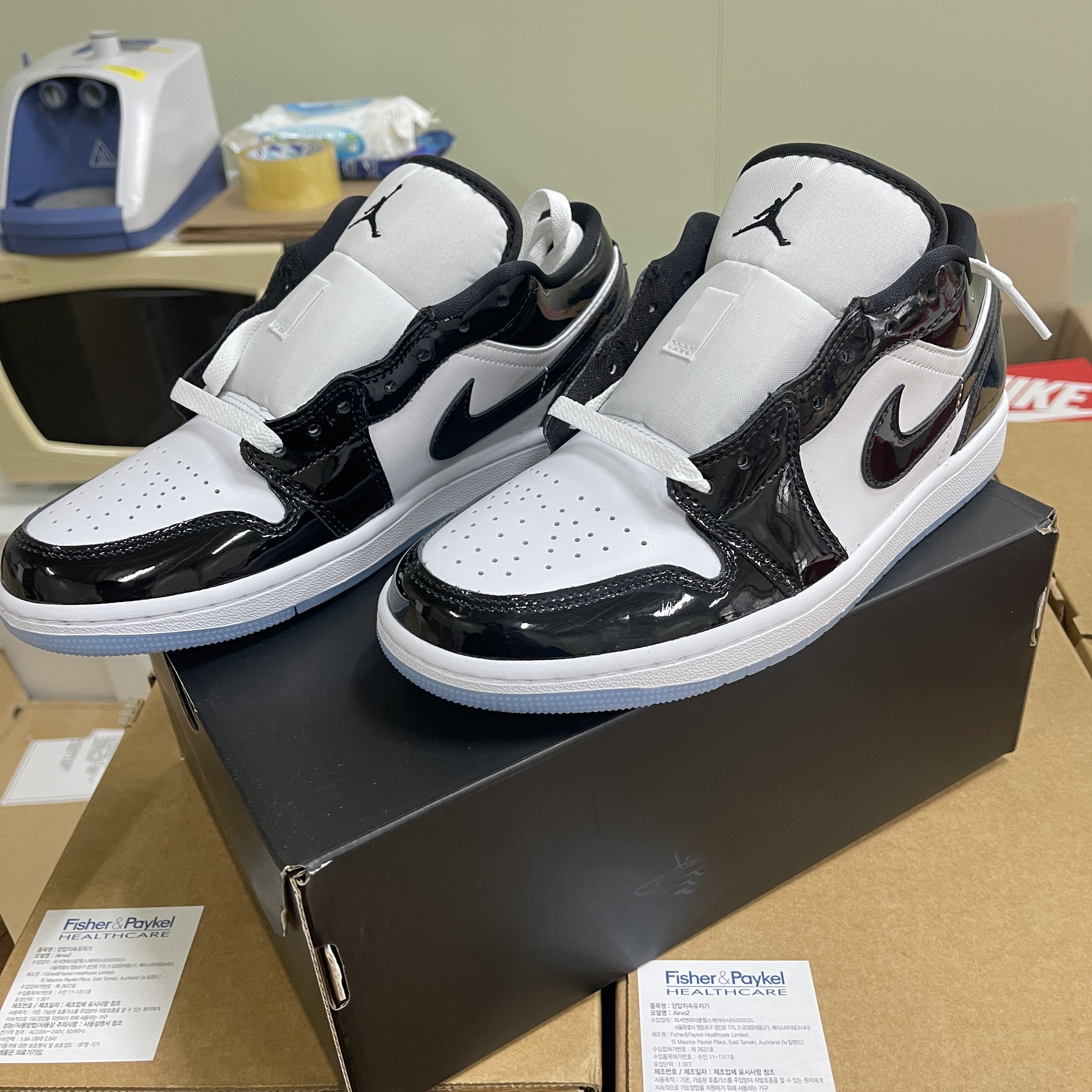 (W) Nike Dunk Low LX Pink Foam, Jordan 1 Low SE Concord 착용 스타일 - 5