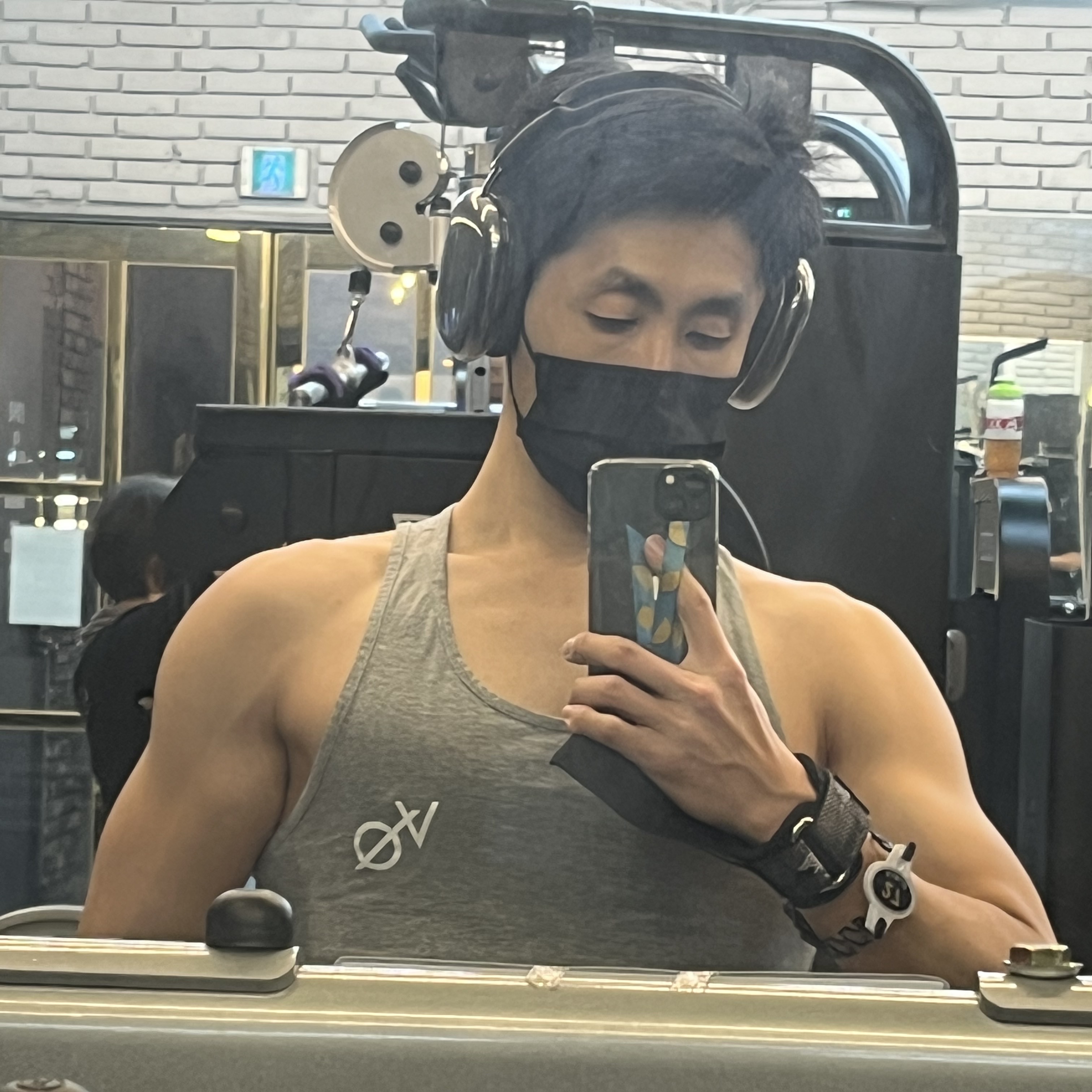 Apple AirPods Max Lightning Space Gray (Korean Ver.) 착용 스타일
