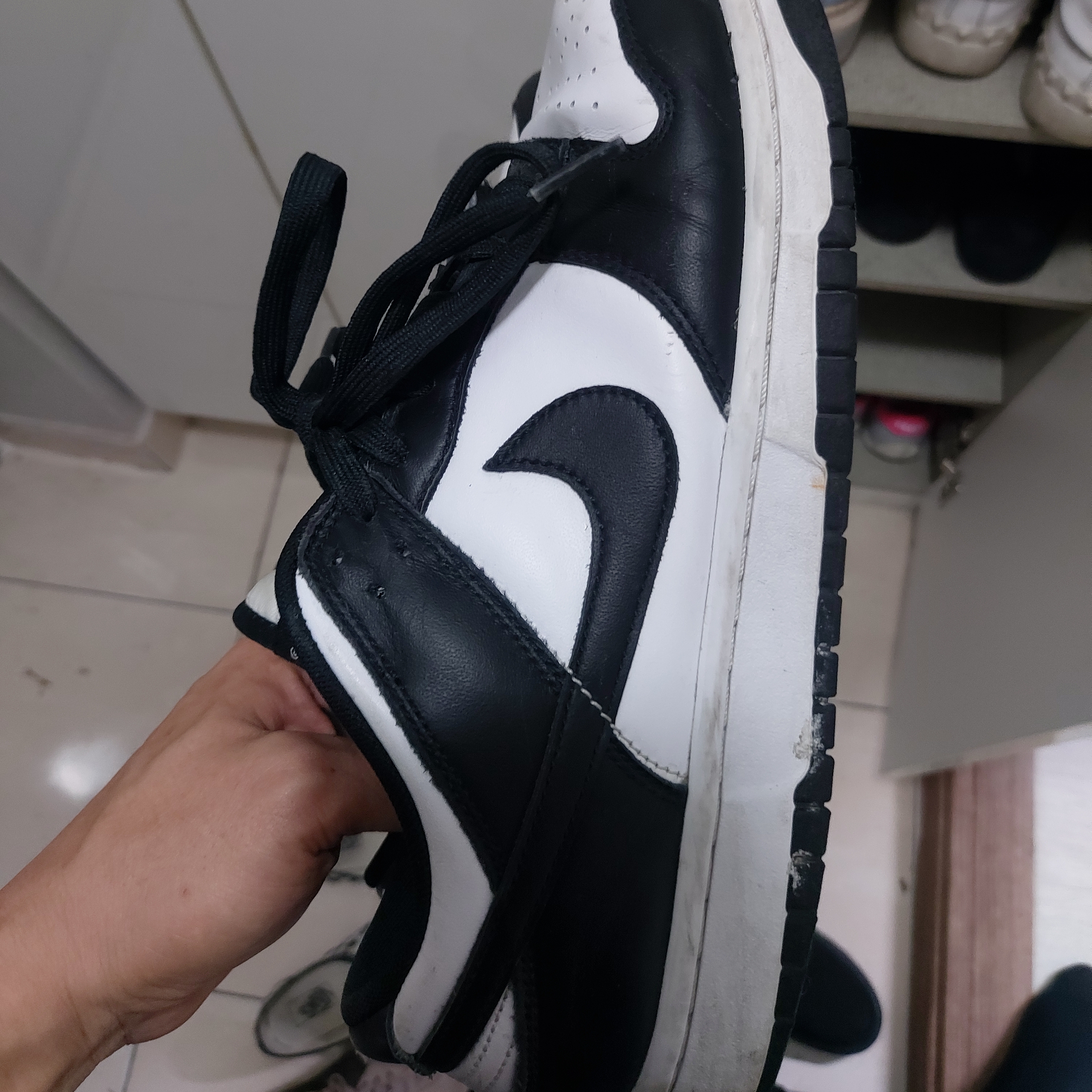 Nike Dunk Low Retro Black 착용 스타일