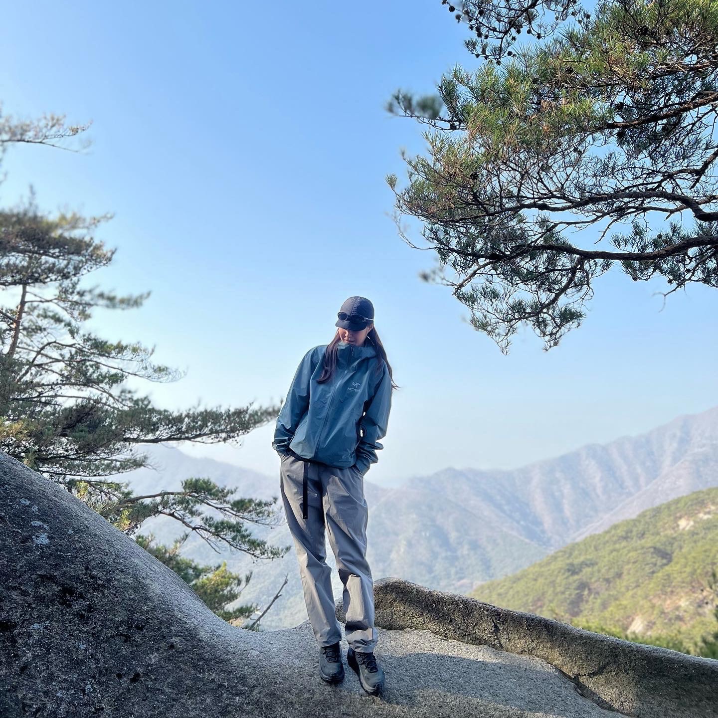 Arc'teryx Zeta SL Jacket Crux 착용 스타일 - 2