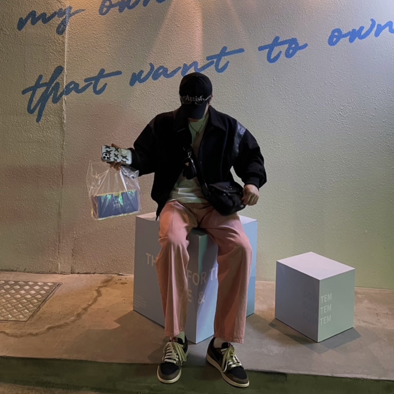 Jordan 1 x Travis Scott Retro Low OG SP Mocha 착용 스타일
