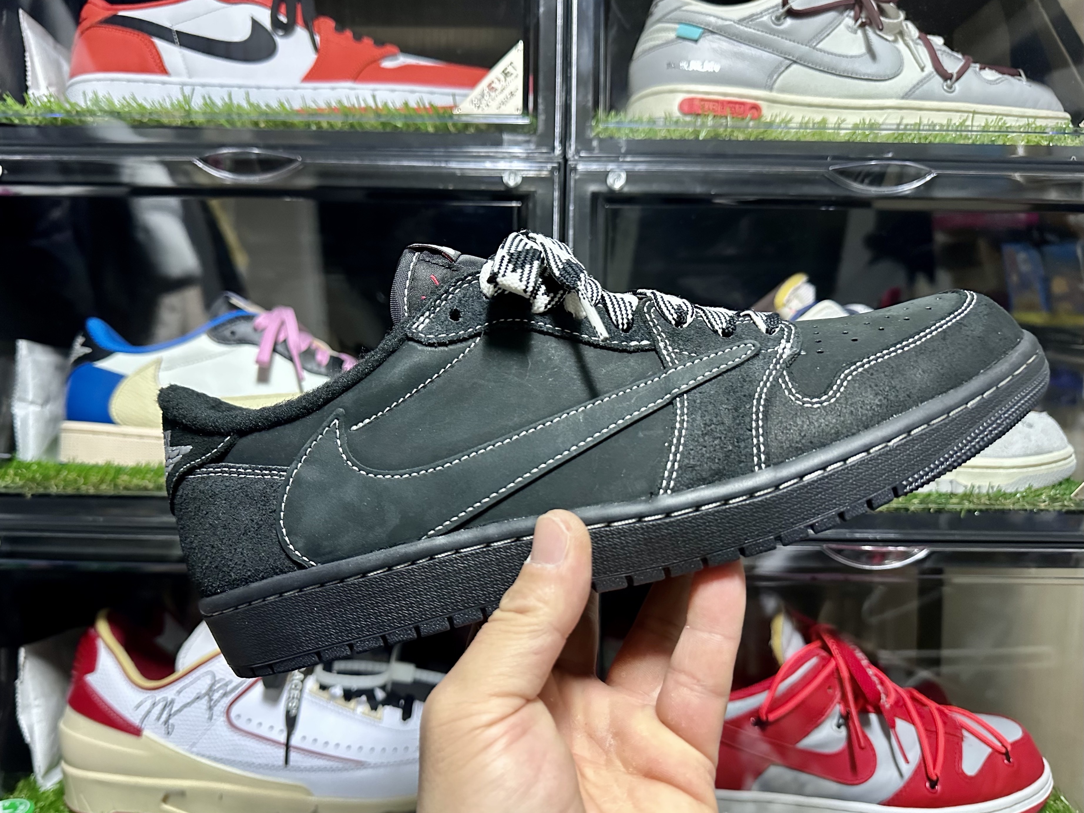 Jordan 1 x Travis Scott Retro Low OG SP Black Phantom, Jordan 1 Low OG Starfish 착용 스타일 - 1