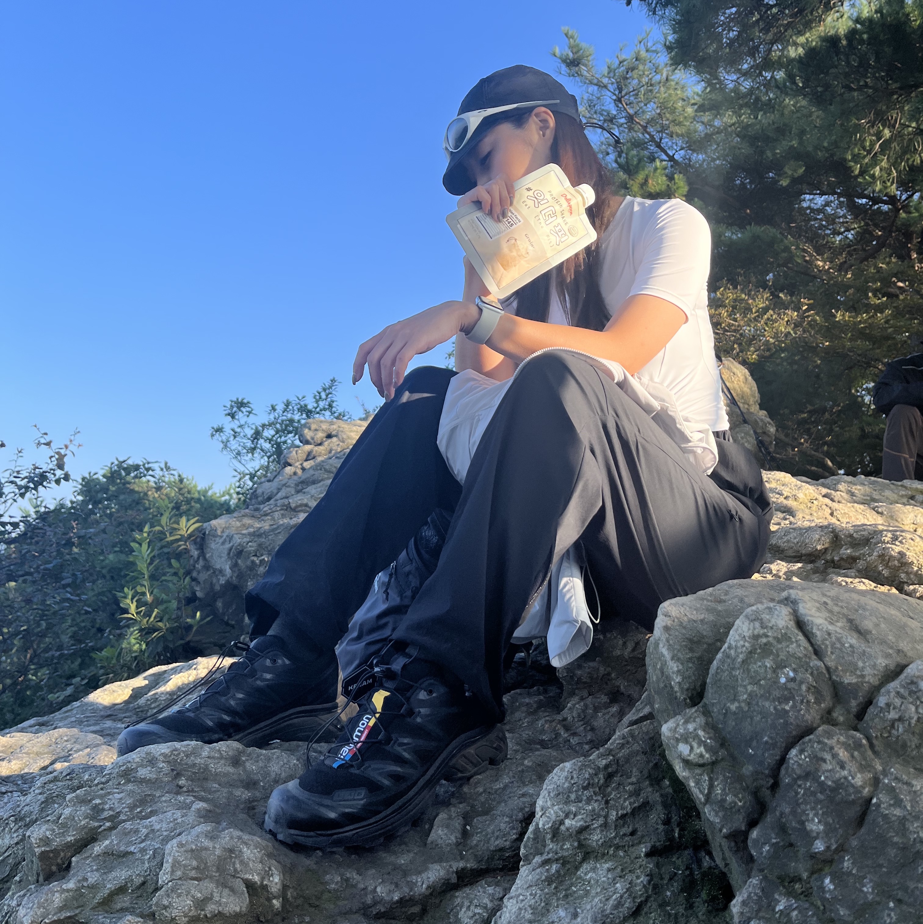 Salomon XT-6 ADV Black 착용 스타일 - 1