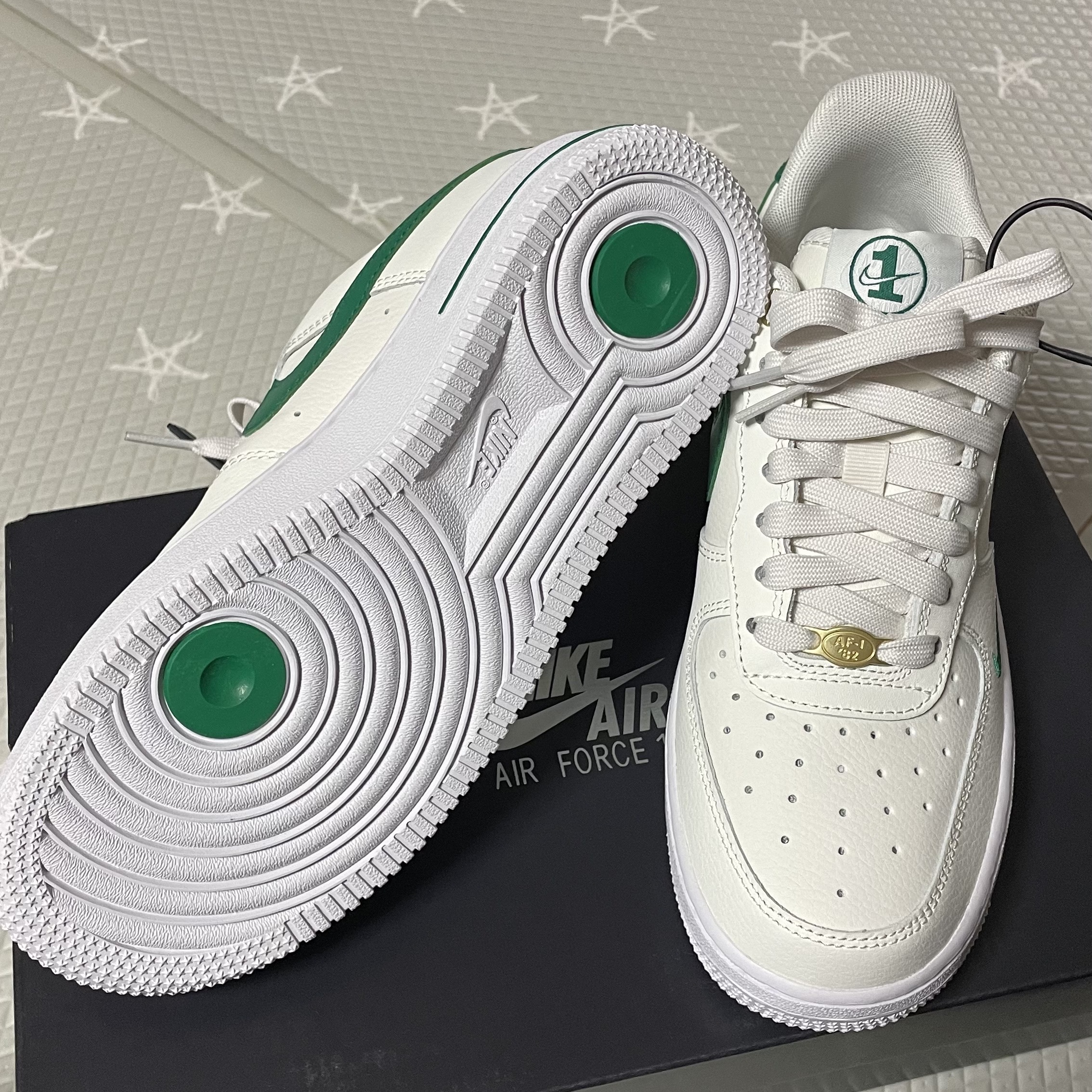 (W) Nike Air Force 1 '07 SE 40th Anniversary Join Forces Sail Malachite 착용 스타일 - 3