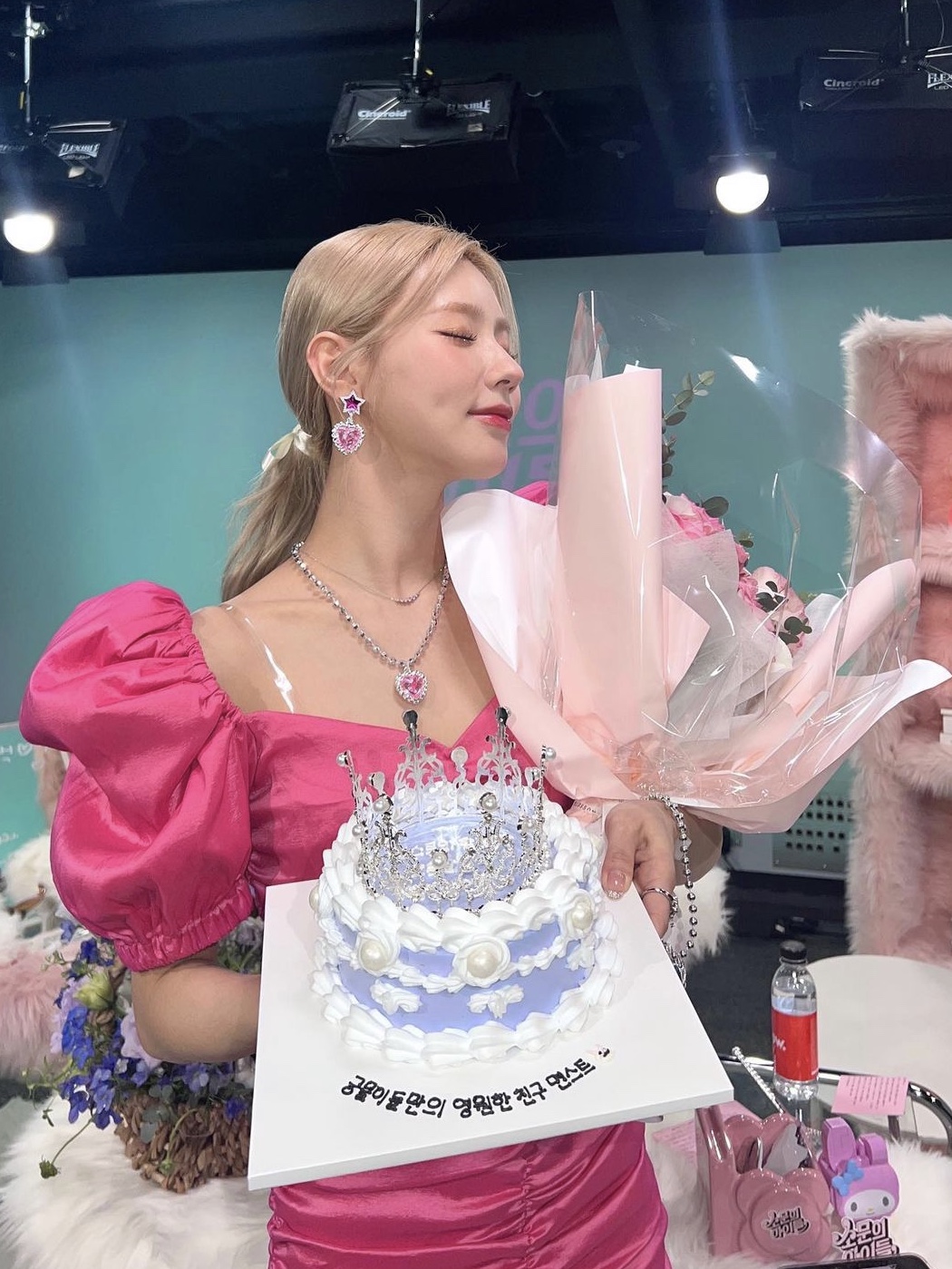 get shopping with me🛍️님의 스타일 - 3