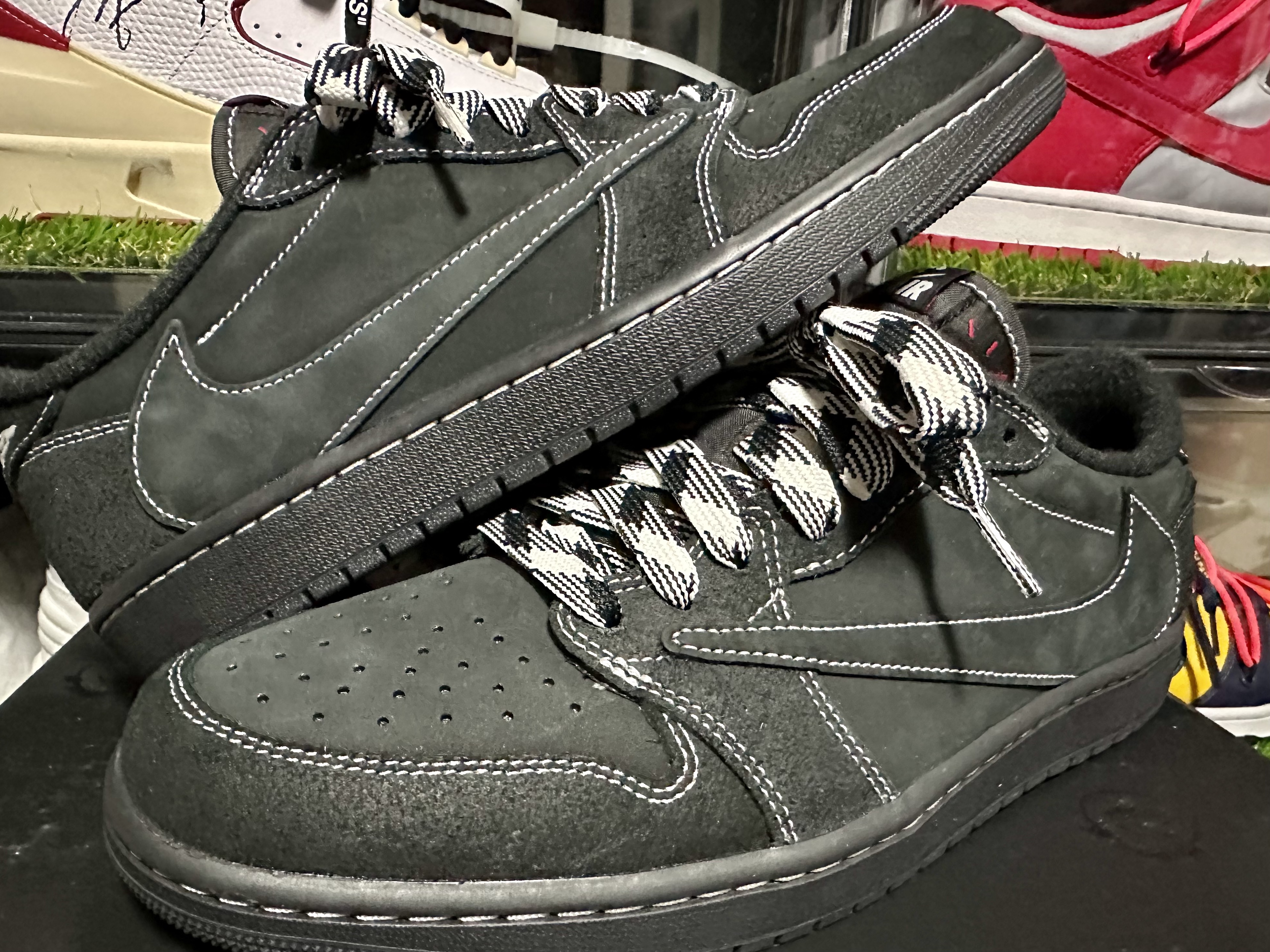 Jordan 1 x Travis Scott Retro Low OG SP Black Phantom, Jordan 1 Low OG Starfish 착용 스타일 - 2