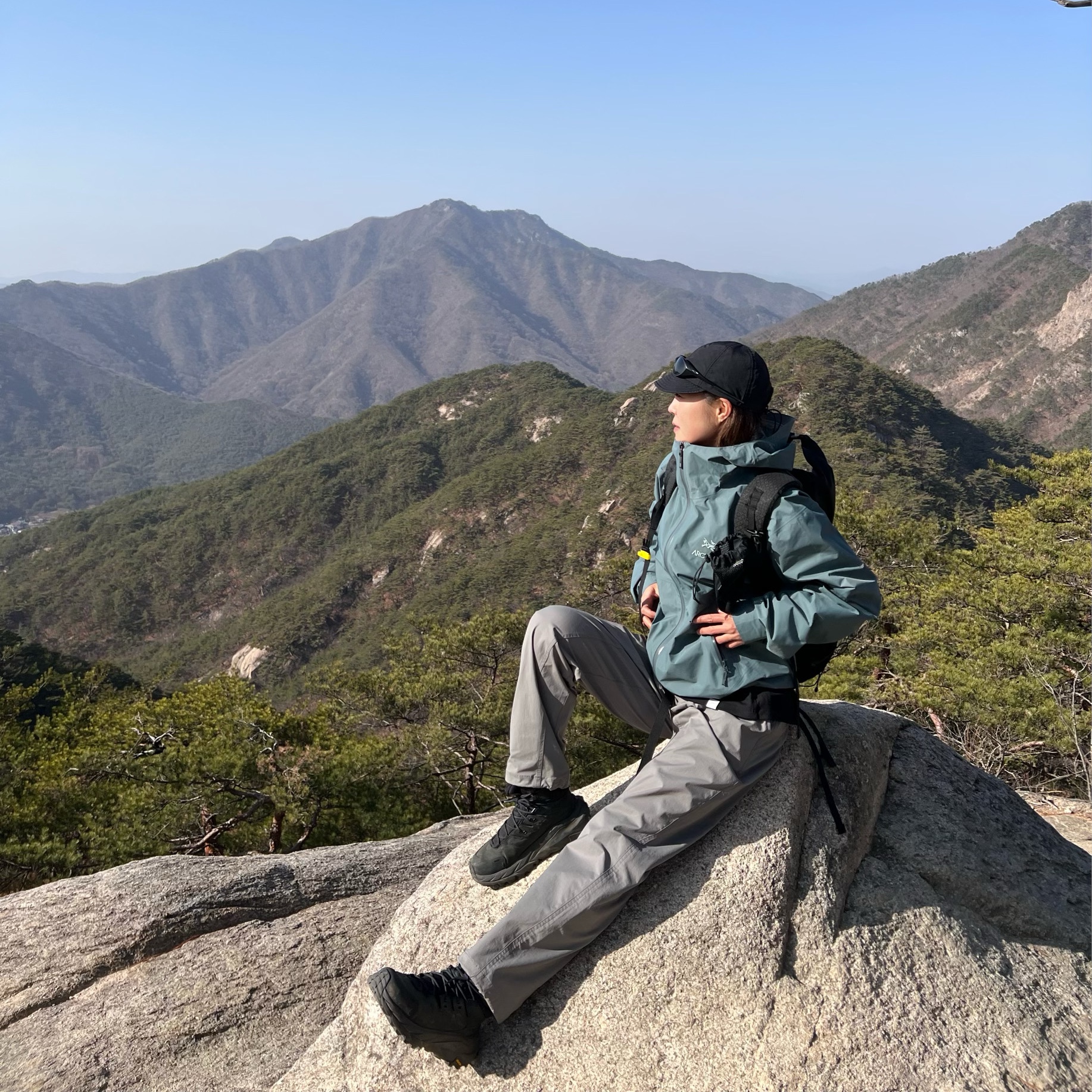 Arc'teryx Zeta SL Jacket Crux 착용 스타일 - 3