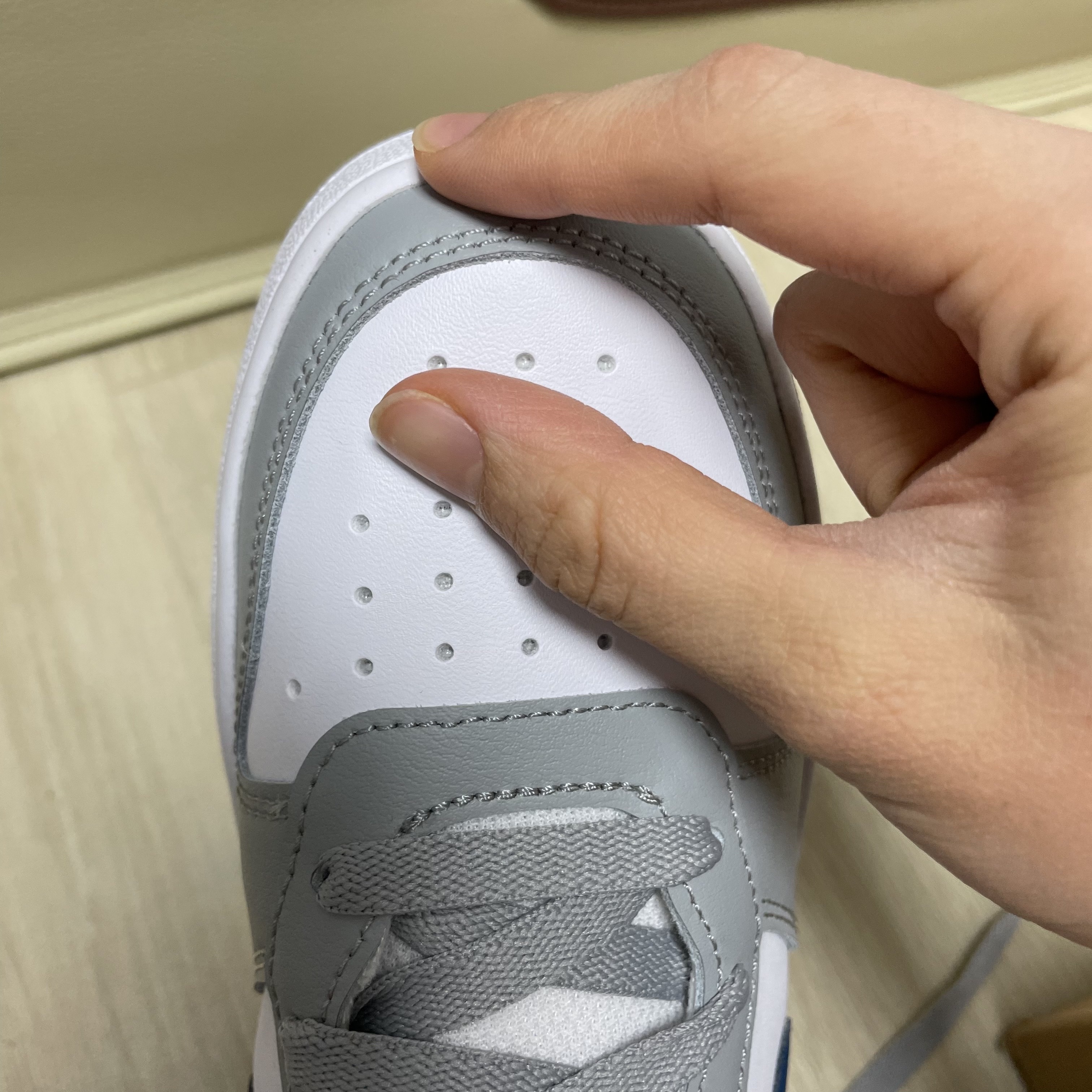 (GS) Nike Court Borough Low 2 Light Smoke Grey 착용 스타일 - 2