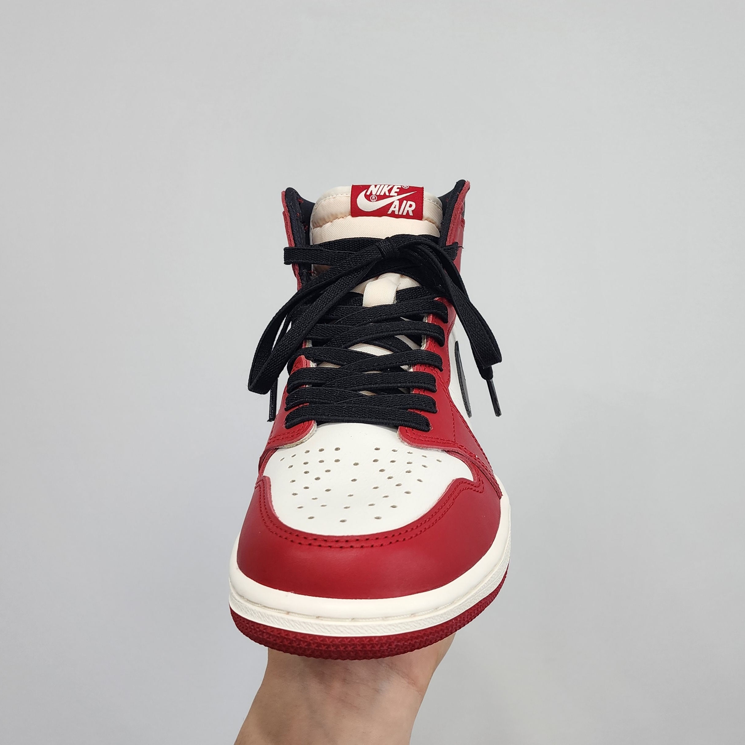 Jordan 1 Retro High OG Chicago 2022, (GS) Jordan 1 Retro High OG Chicago 2022 착용 스타일 - 2