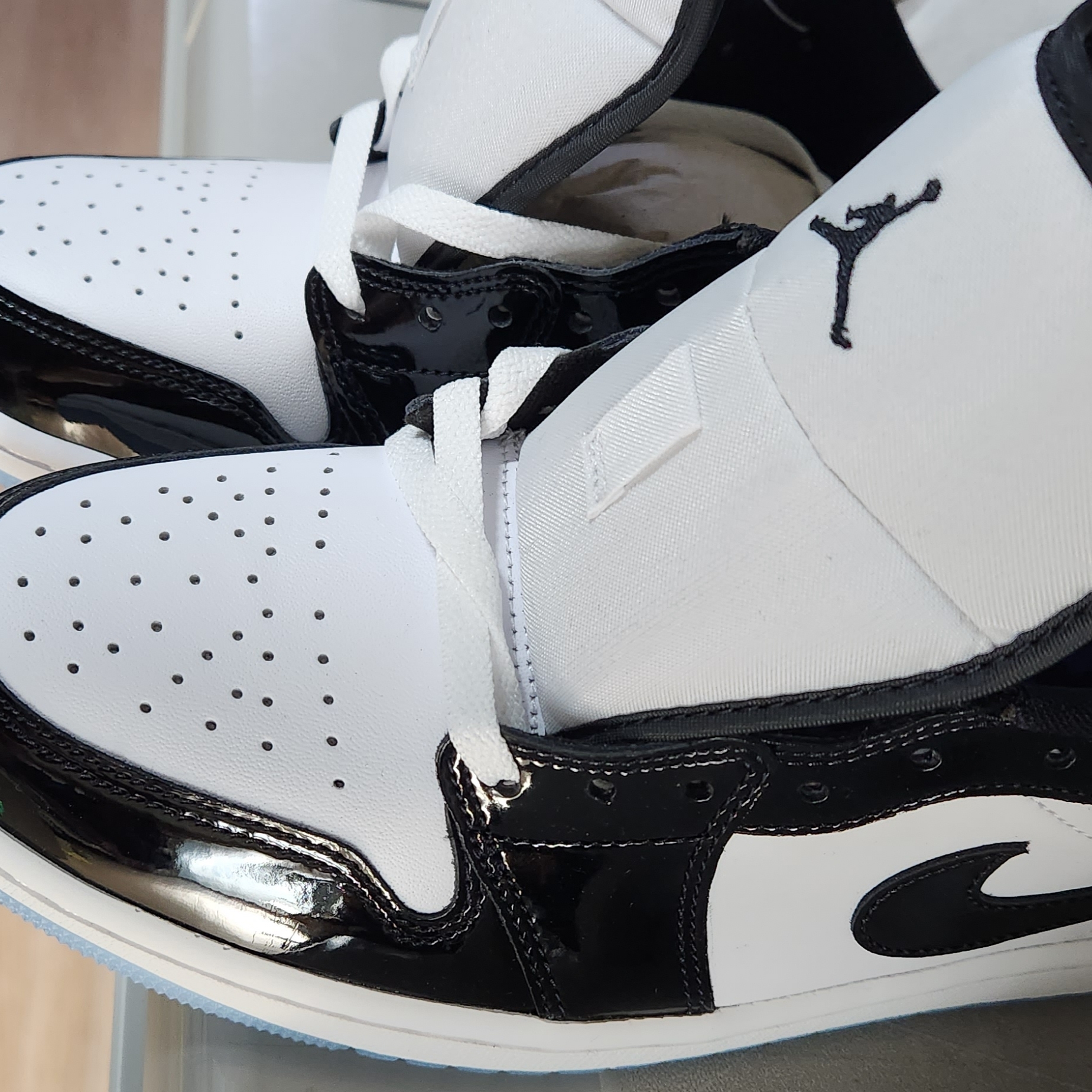 Jordan 1 Low SE Concord 착용 스타일 - 1